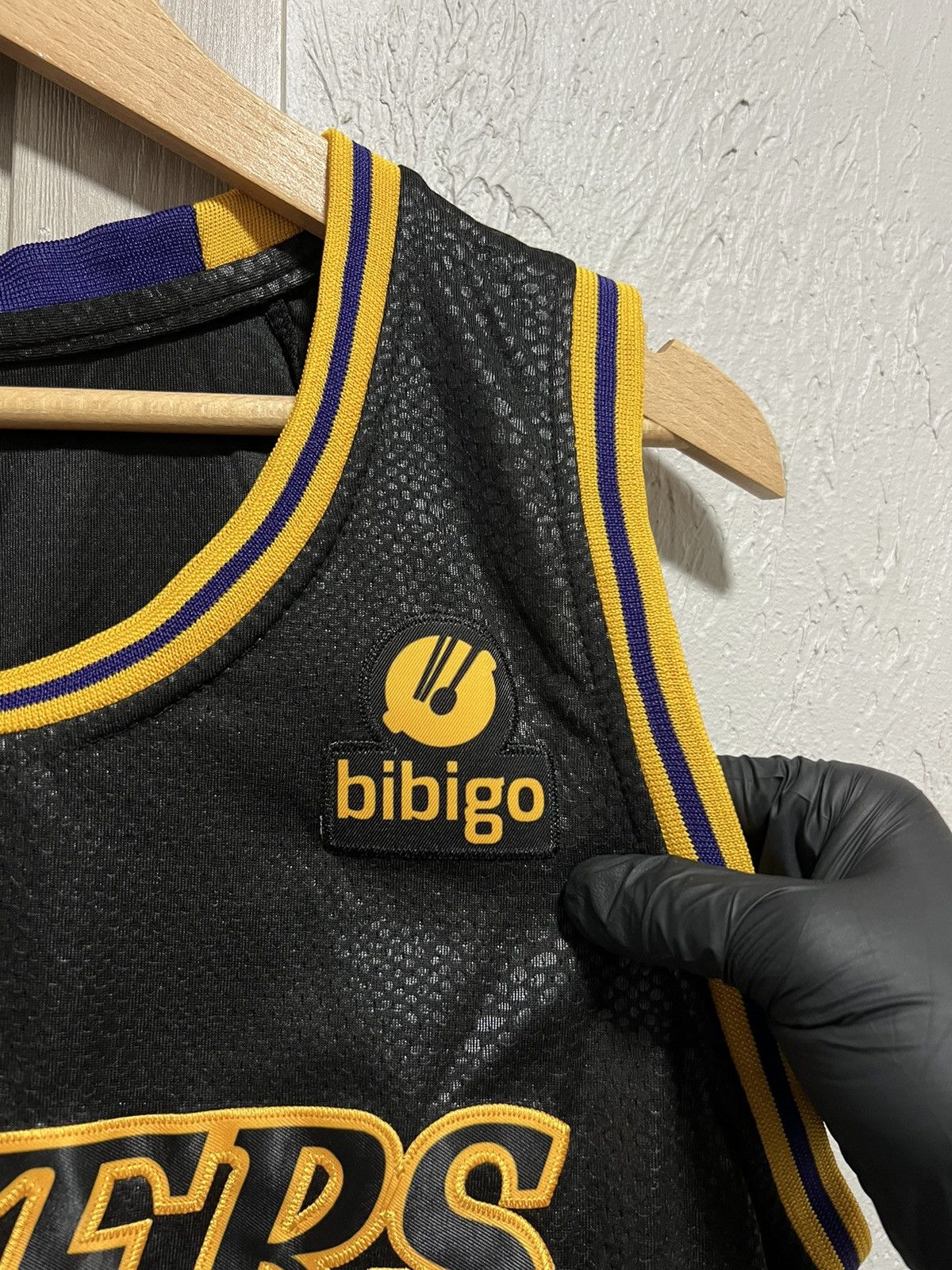 NBA LA LAKERS KOBE BRYANT BLACK BLACK CITY EDITION JERSEY Size US S / EU 44-46 / 1 - 14 Thumbnail