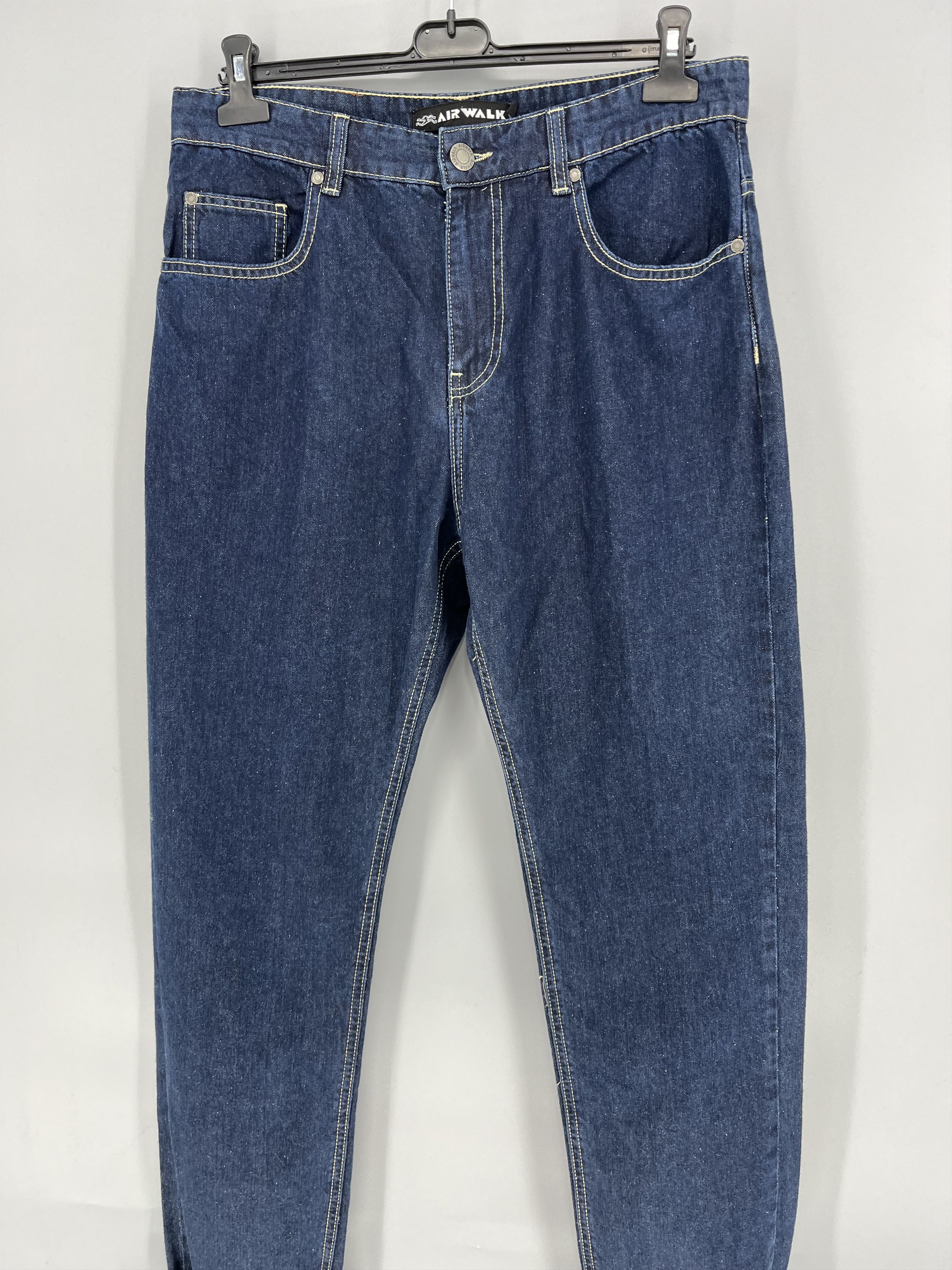 Airwalk × Vintage Vintage Airwalk Turn Up Jean Running Man Skate Jeans Size US 32 / EU 48 - 3 Thumbnail