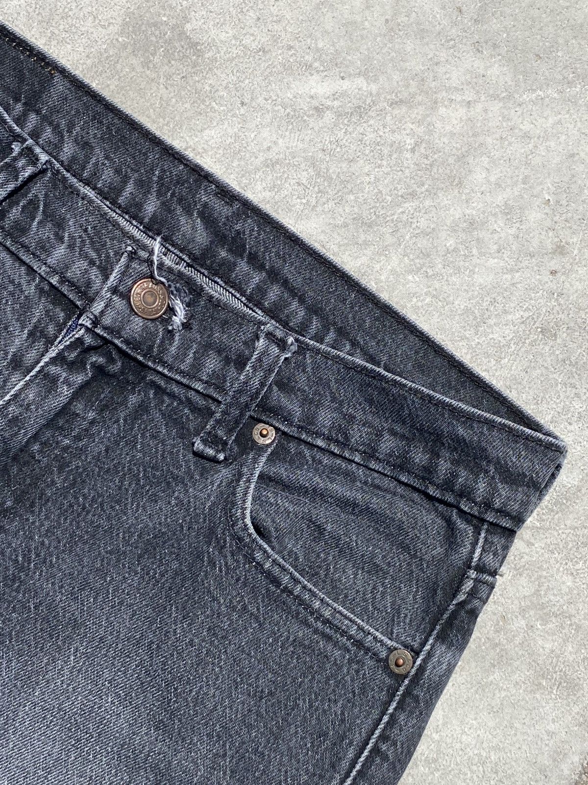 Levi's × Levi's Vintage Clothing Vintage 00’s Levi’s 513 Size US 30 / EU 46 - 2 Thumbnail