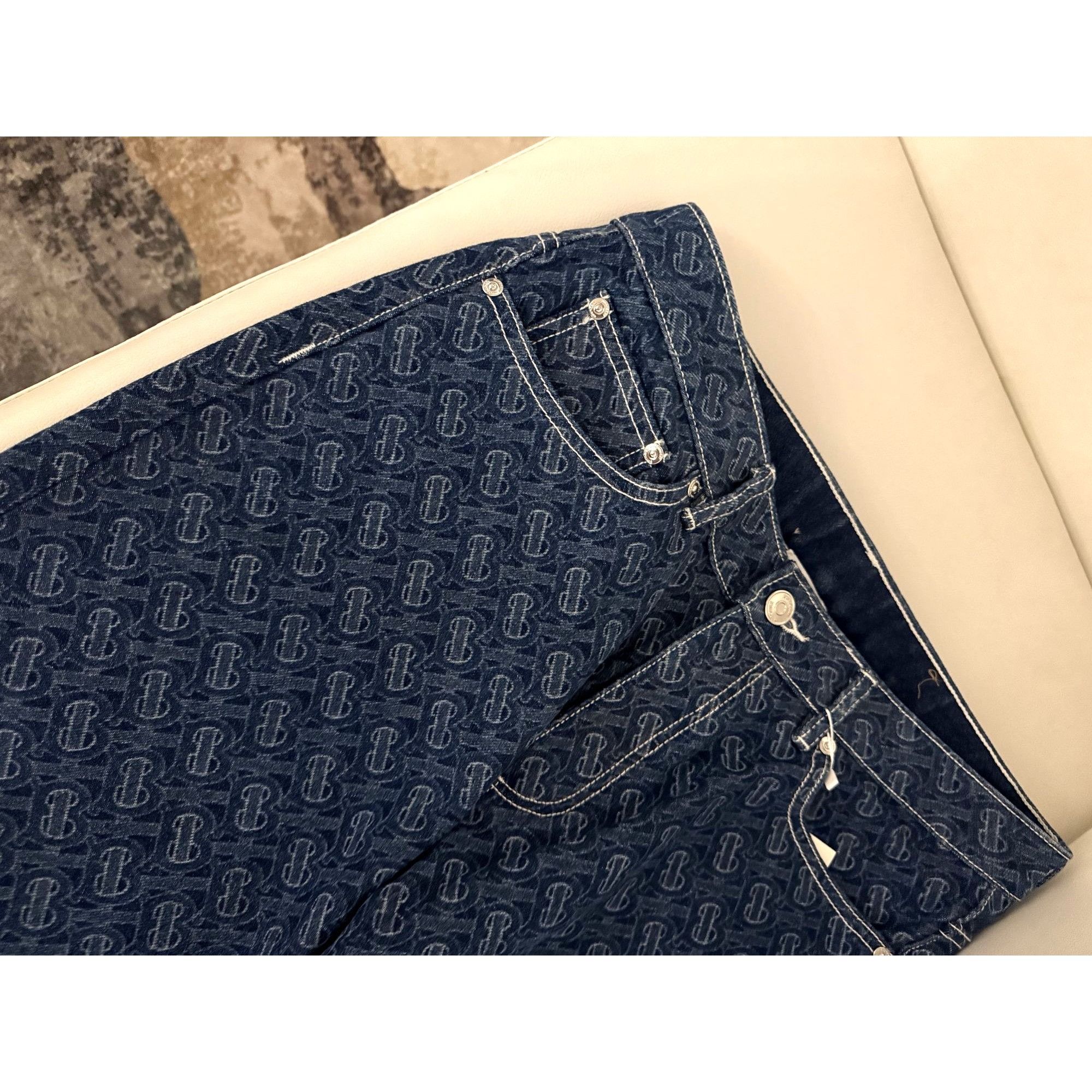 Burberry Burberry London England Monogram Denim Jeans With Cuffed Hem Size 29" - 3 Thumbnail