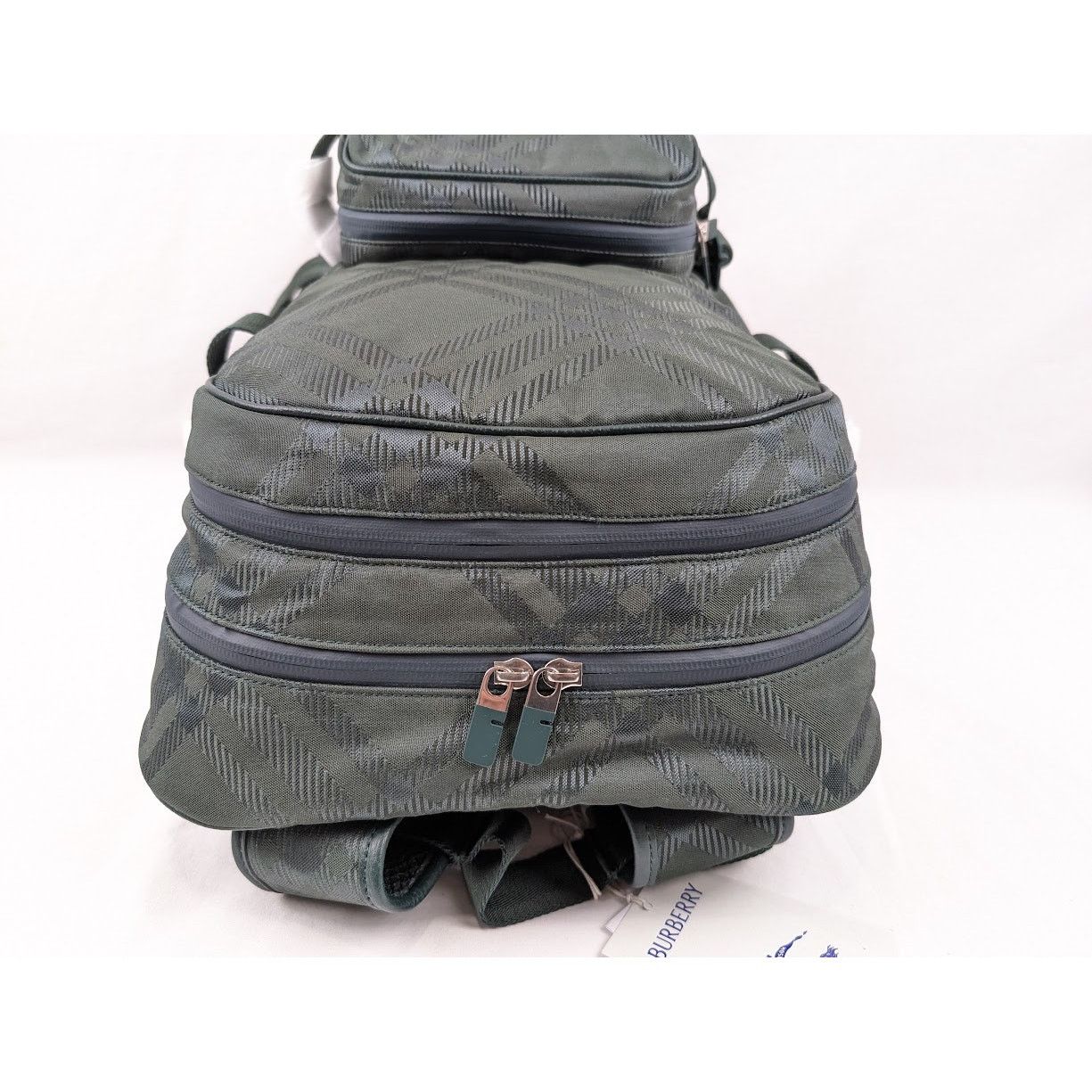 Burberry o1rshd1 Size : OS / Nylon Check Jacquard Backpack in Vine Size ONE SIZE - 10 Thumbnail