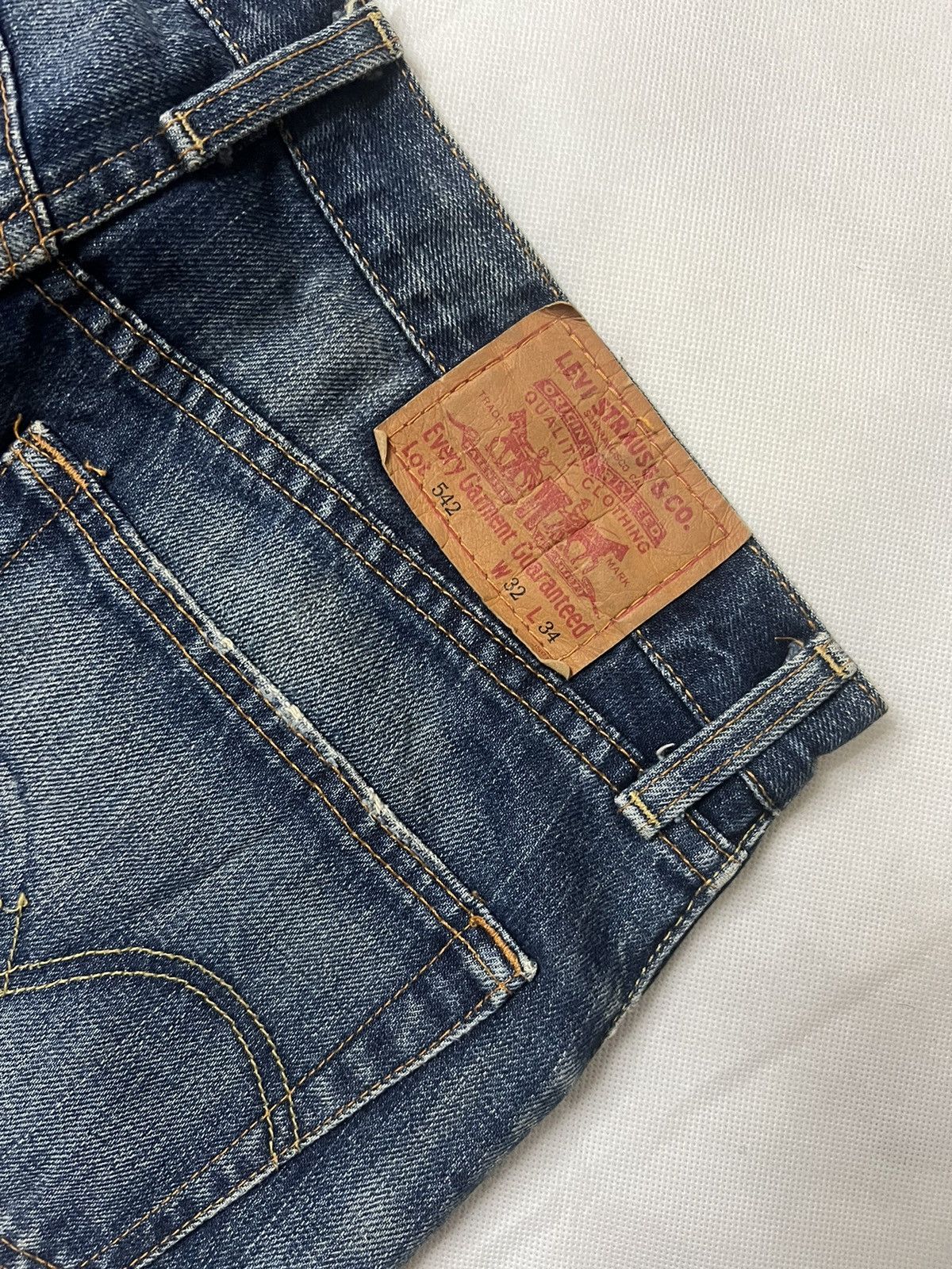 Levi's Vintage Levis 542 Distressed Denim Size US 32 / EU 48 - 14 Thumbnail