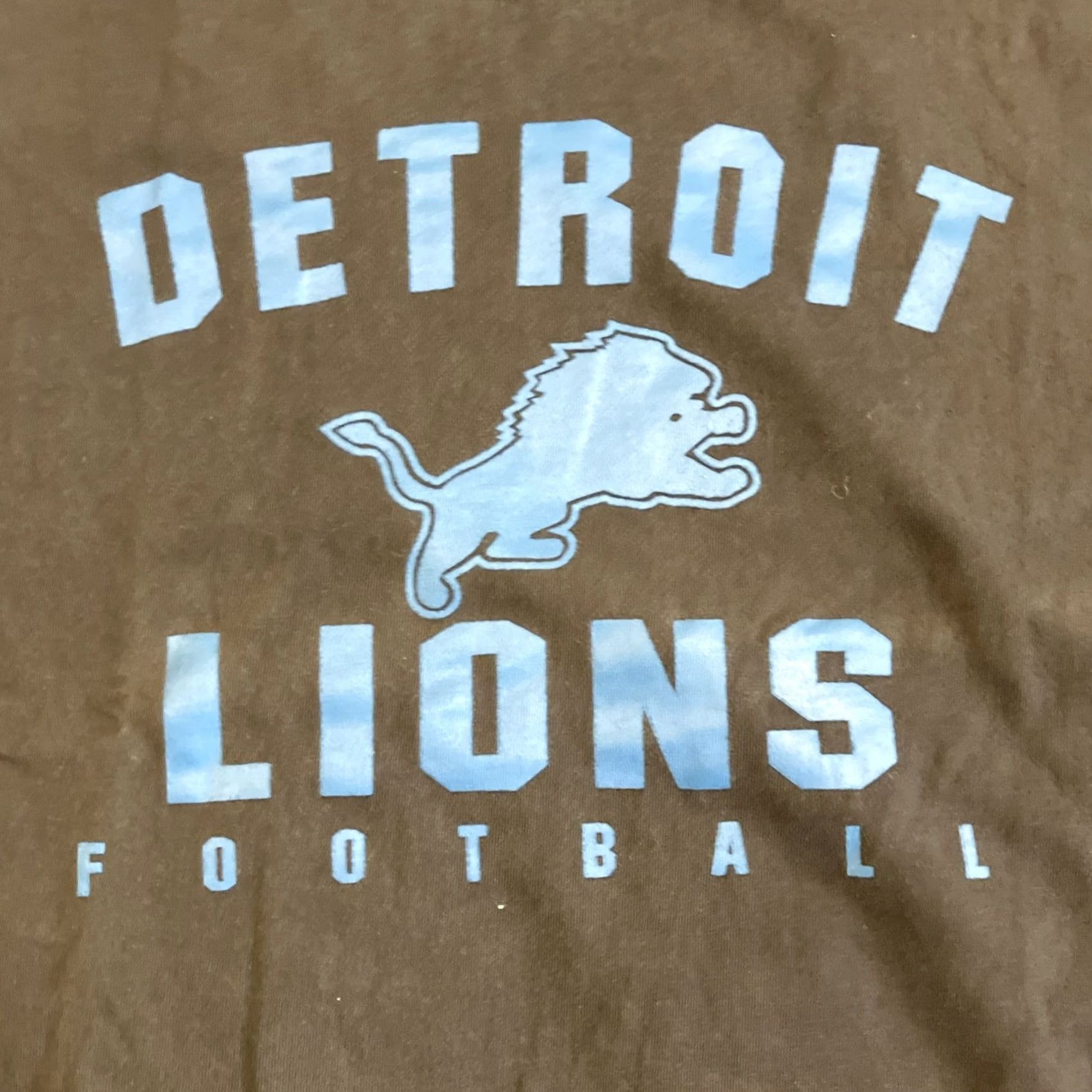 Ford VINTAGE Ford Field Detroit Lions Classic Lions Logo T-Shirt Men Large Gray logo Mens L Size US L / EU 52-54 / 3 - 3 Thumbnail