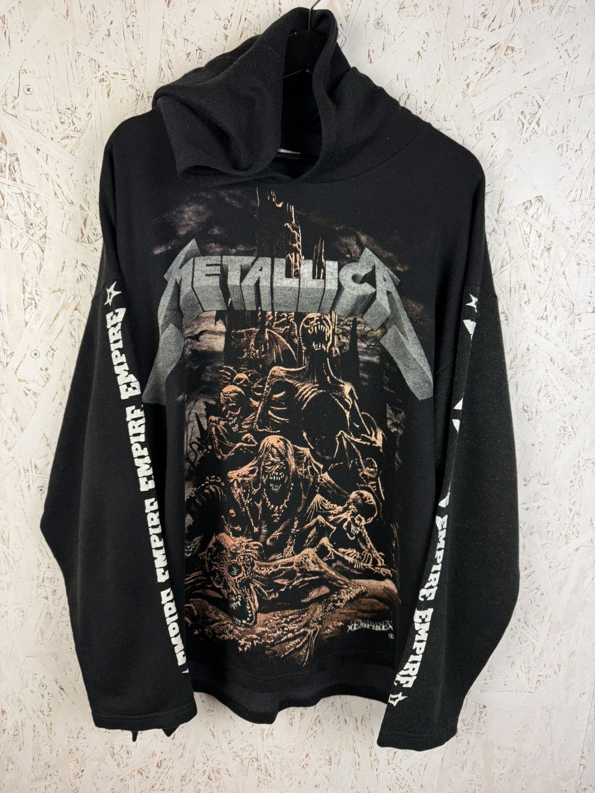 Band Tees 90s Vintage Metallica Empire Bootleg Metal Band Hoodie Black Size US XL / EU 56 / 4 - 1 Thumbnail