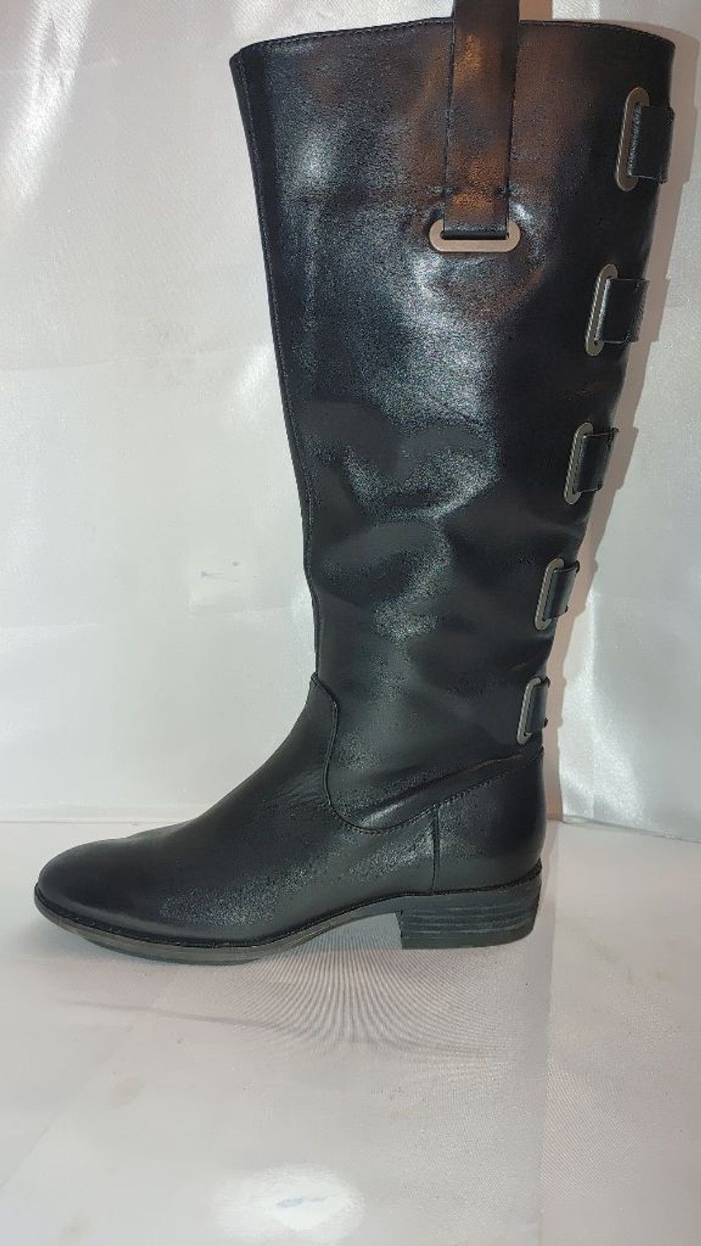 Aritzia Arturo Chiang Elsie Leather Moto Boots Size 7.5M NWOB Size US 7.5 / IT 37.5 - 2 Thumbnail