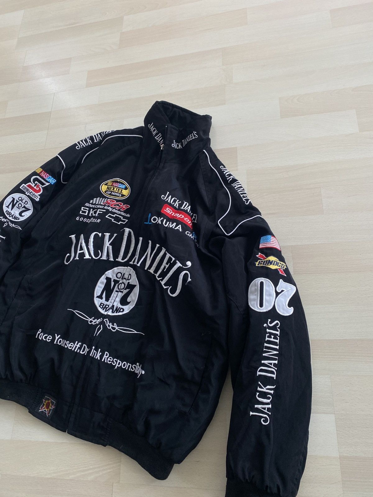 Formula 1 Jack Daniels Racing Embroided Logo Bomber Jacket Size US XL / EU 56 / 4 - 7 Thumbnail