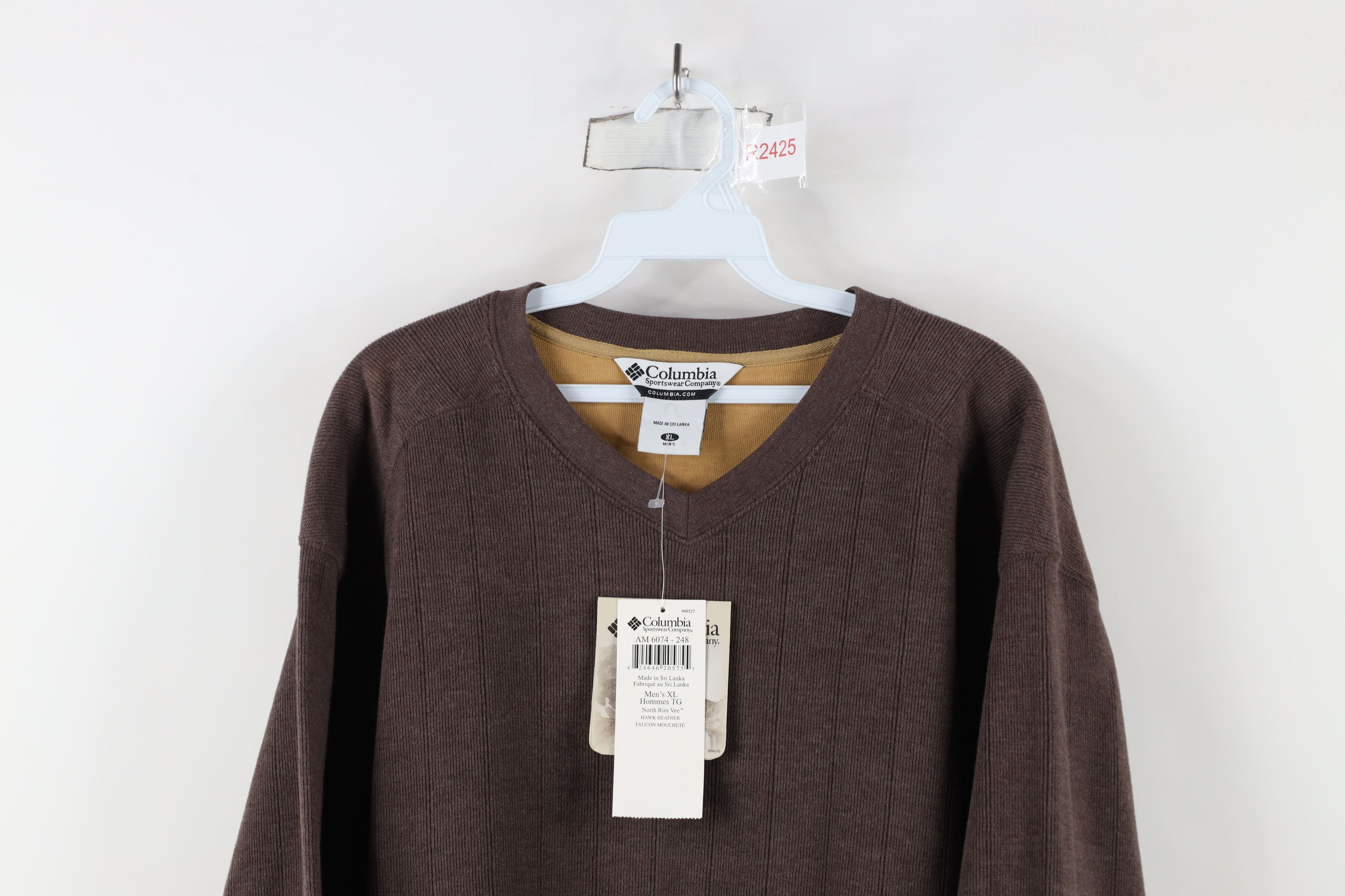 Columbia Deadstock Vintage 90s Columbia Knit V-Neck Sweater Brown Size US XL / EU 56 / 4 - 2 Thumbnail