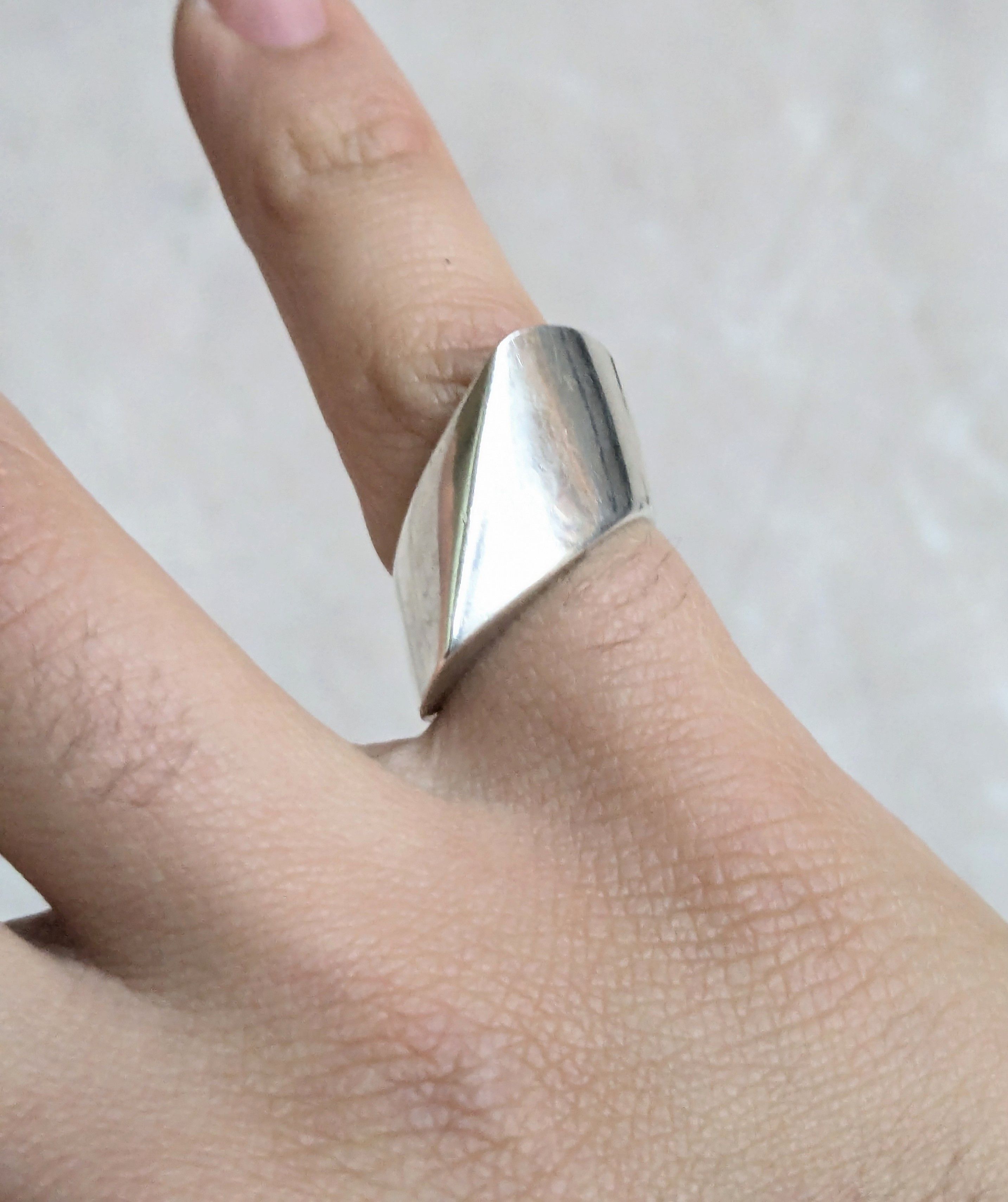 Sterling Silver Vintage Sterling Silver Ring Abstract Modernist 5.5 Size ONE SIZE - 5 Thumbnail