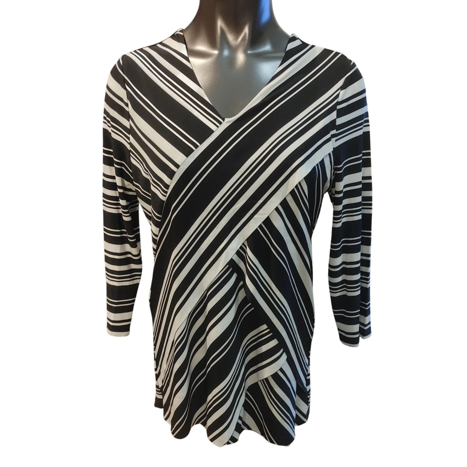 Chicos Chico's Women's 1 Black/White Stripe Faux Wrap Blouse Size M / US 6-8 / IT 42-44 - 1 Thumbnail