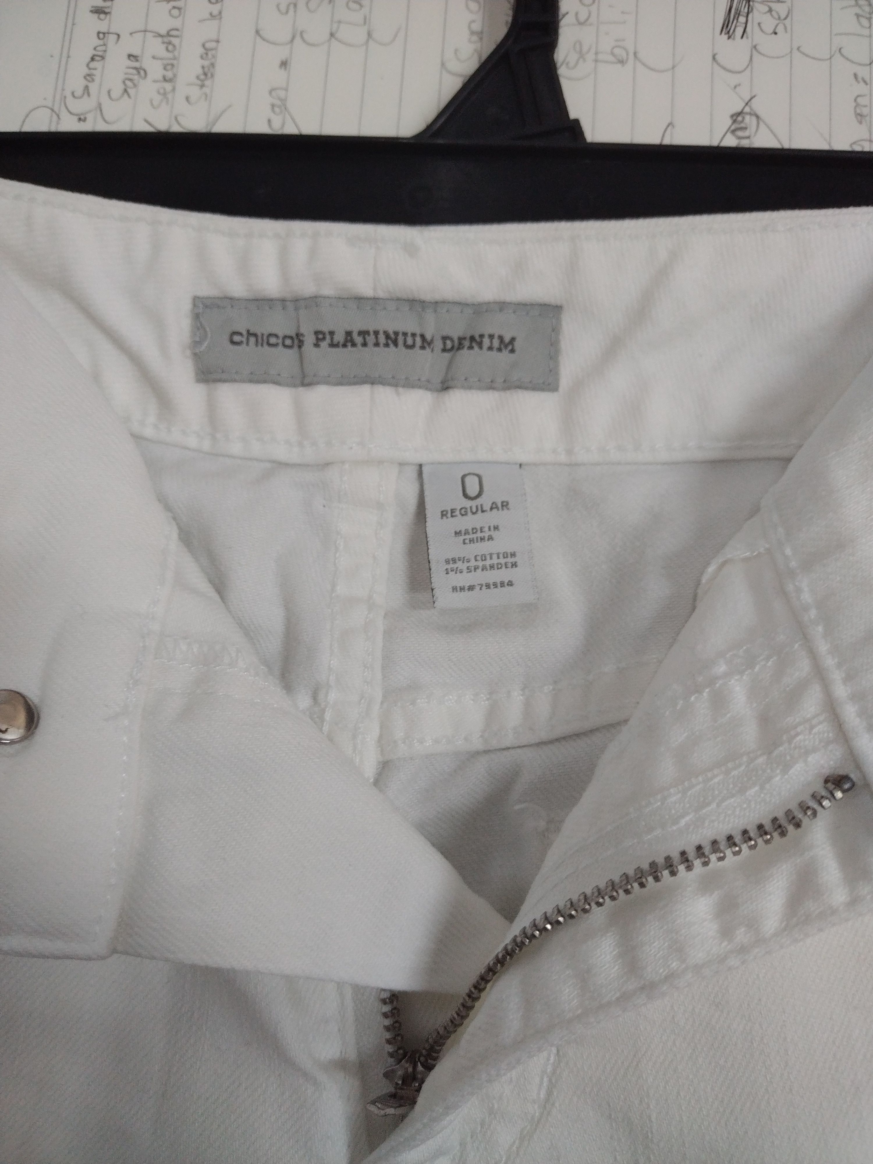 Japanese Brand Simply Nice cool flared jeans.. Chicos platinum denim Size 30" / US 8 / IT 44 - 6 Thumbnail