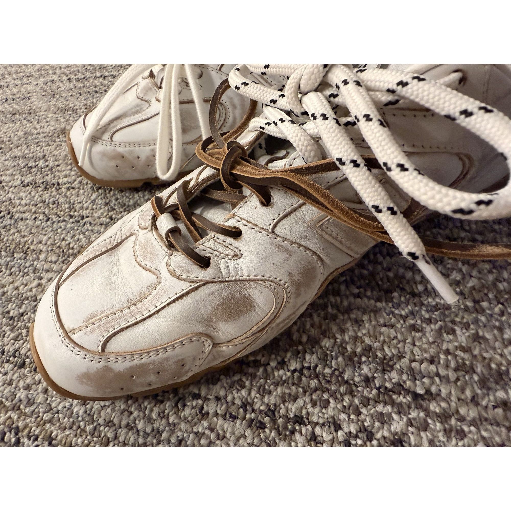 Miu Miu Miu Miu X New Balance Womens Sneakers 37 White Leather Made Size US 7 / IT 37 - 11 Thumbnail