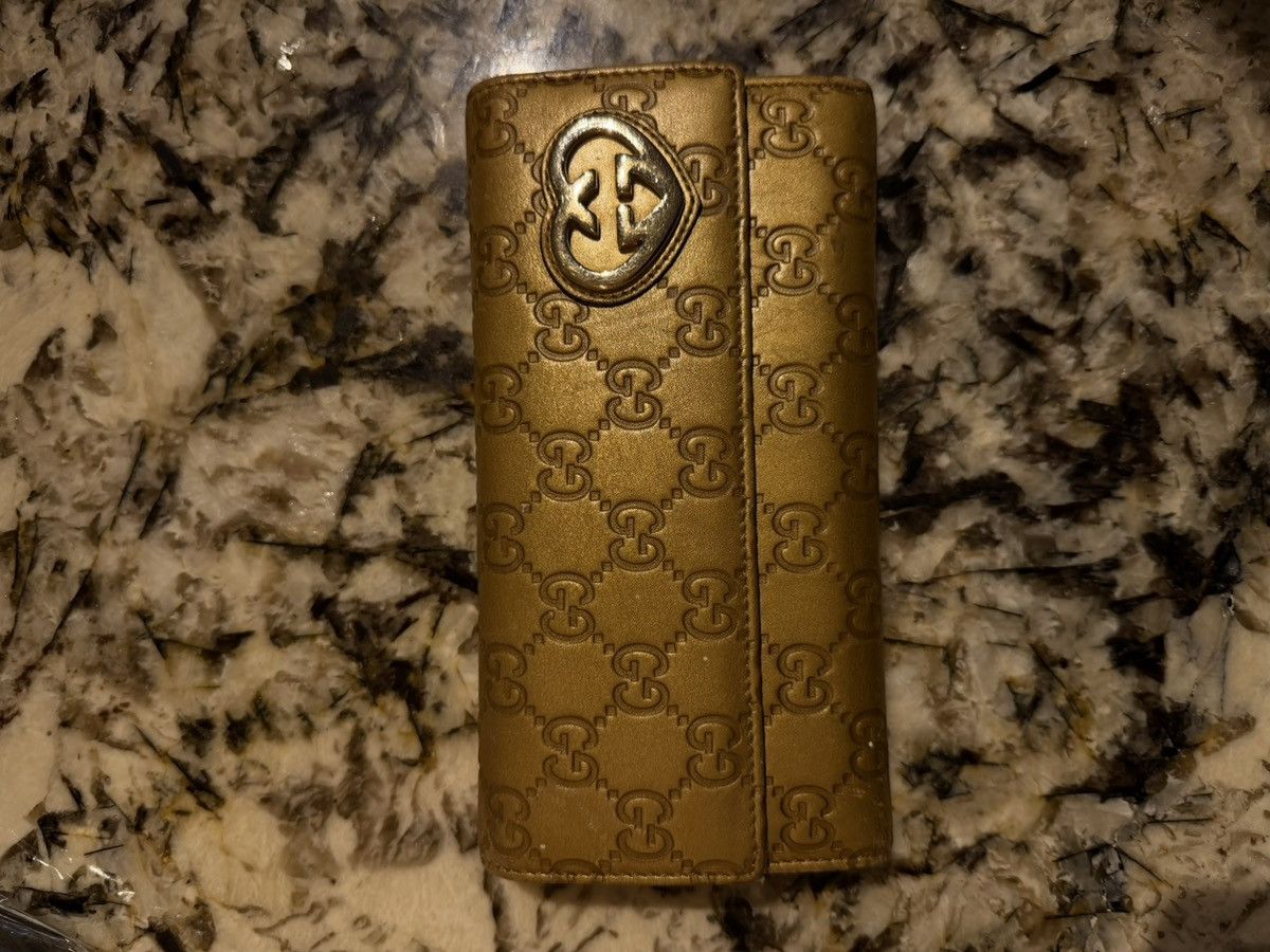 Gucci Vintage Gucci Wallet - Mint Size ONE SIZE - 1 Thumbnail