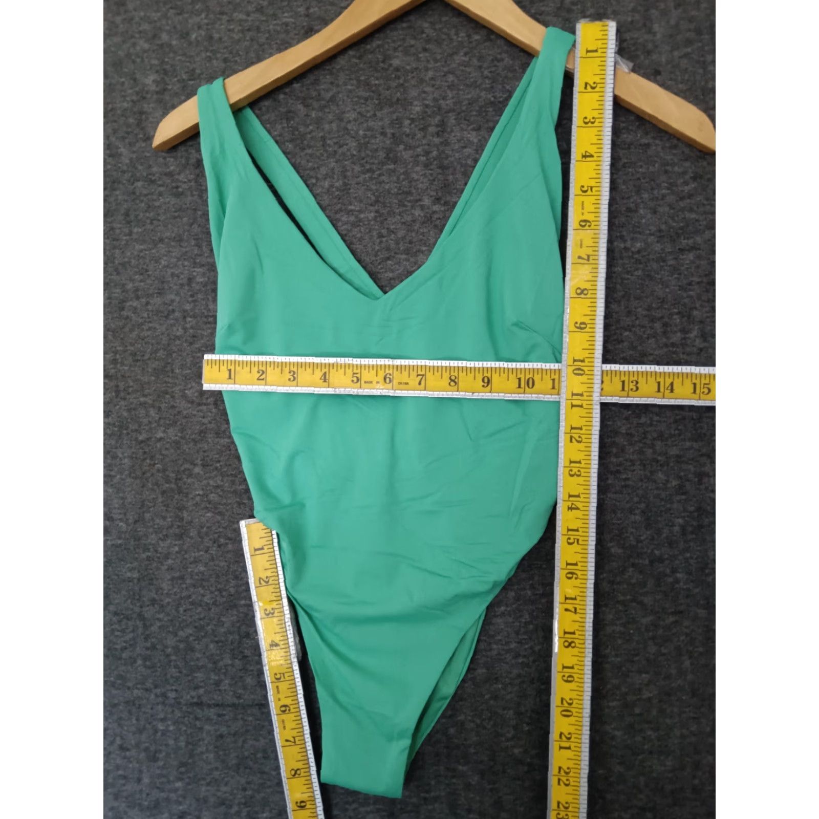 Vintage Toluca Swim One Piece Green Wide Strap Bathing Suit Swimsuit Size S Womens Beach Pattern: Solid, Nylon Spandex, One Piece, Hand Wash Only Size S / US 4 / IT 40 - 4 Thumbnail