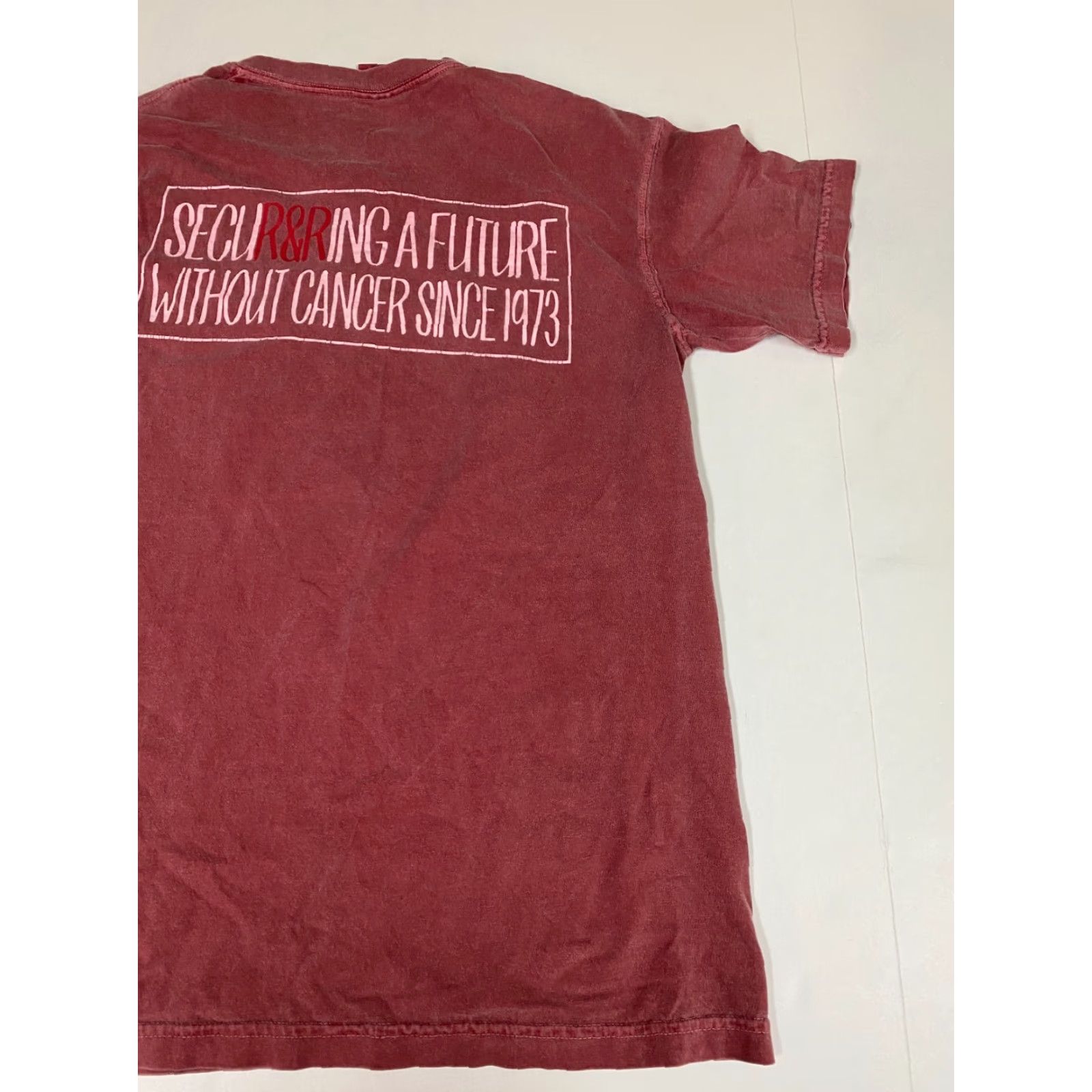 Comfort Colors Comfort Colors Mens Shirt Short Sleeve Crew Neck Red 90s Colorful Logo T-Shirt Small Cotton Breathing Breathable Regular Fit Mens Size US S / EU 44-46 / 1 - 7 Thumbnail