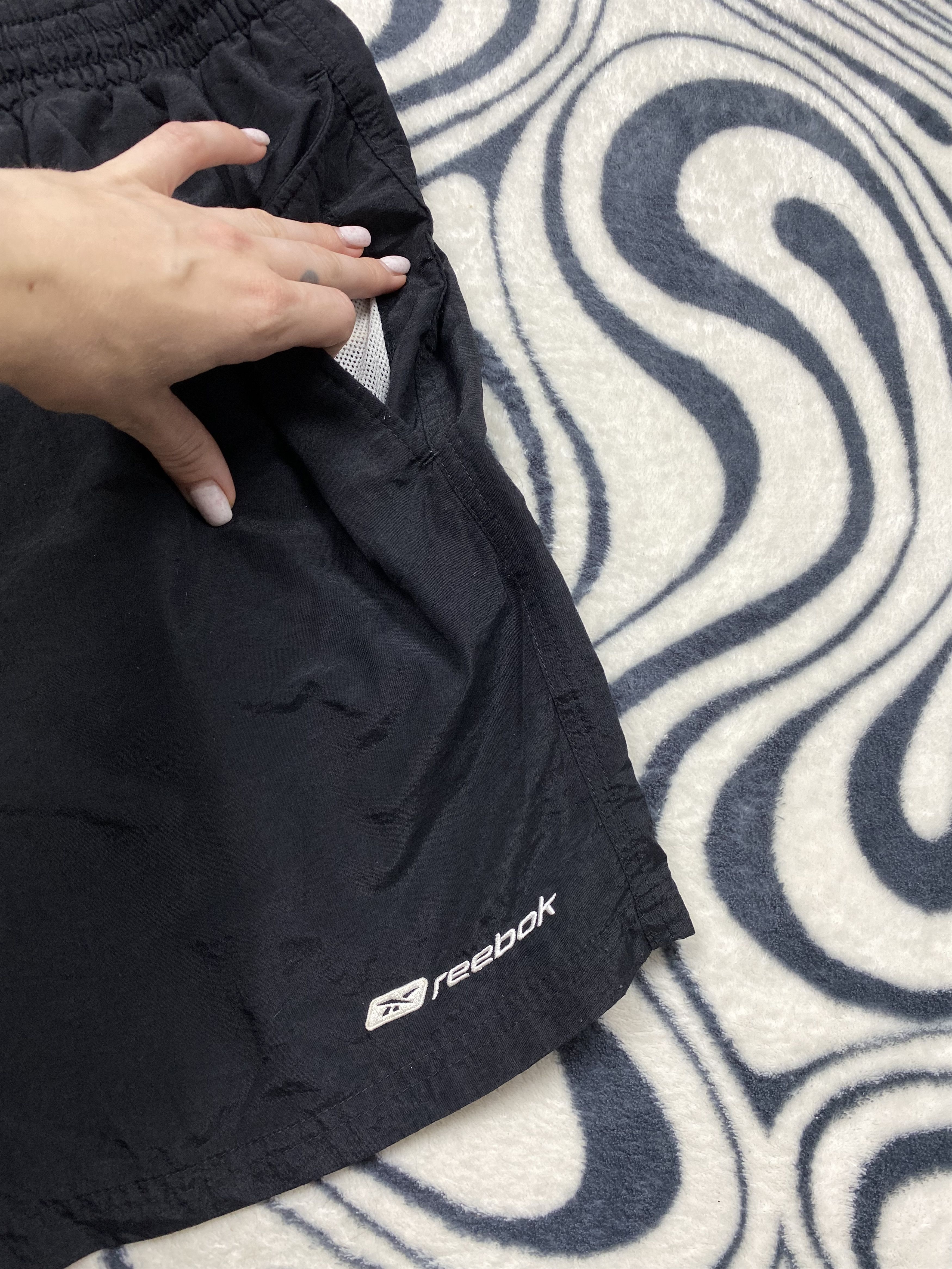 Reebok × Vintage Reebok Vintage Nylon Shorts Y2K Size US 34 / EU 50 - 3 Thumbnail
