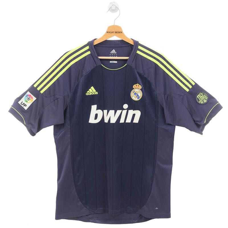 Adidas Adidas Real Madrid 2012/13 Away Kit Jersey Tee Size US XL / EU 56 / 4 - 1 Thumbnail