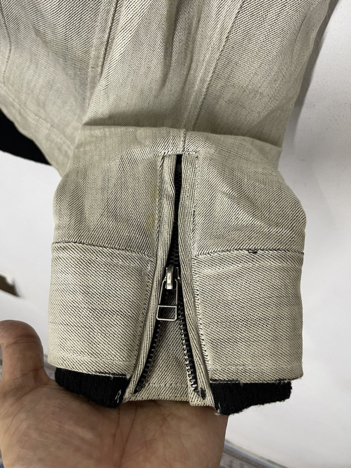 In The Attic STREETWEAR IN THE ATTIC DISTRESSED JACKET EKAM KMRII Size US M / EU 48-50 / 2 - 6 Thumbnail