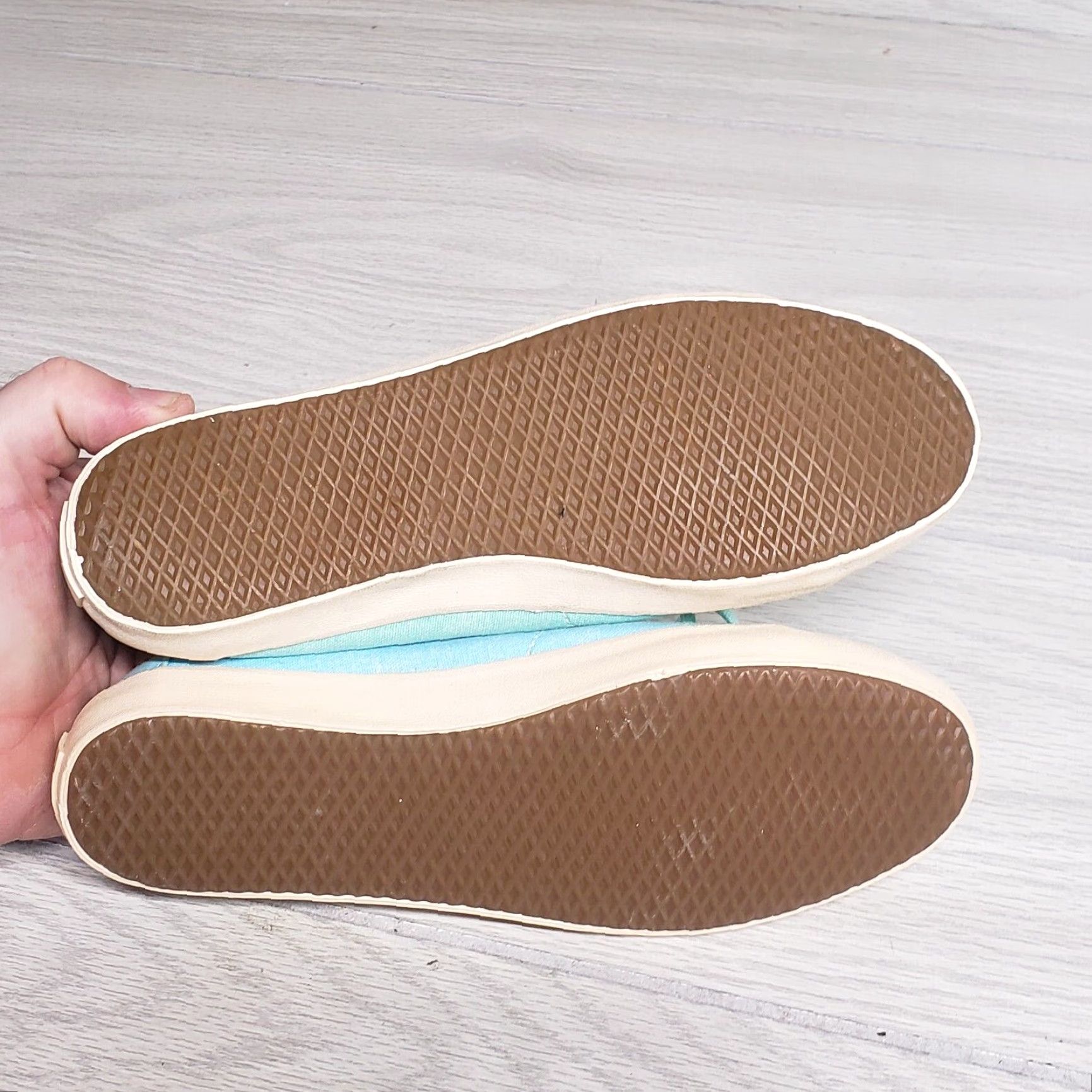 Vans VANS Tazie Light Blue White Sneakers Beach Spring Vibes Adult Women's Size 5 Size US 5 / IT 35 - 5 Thumbnail