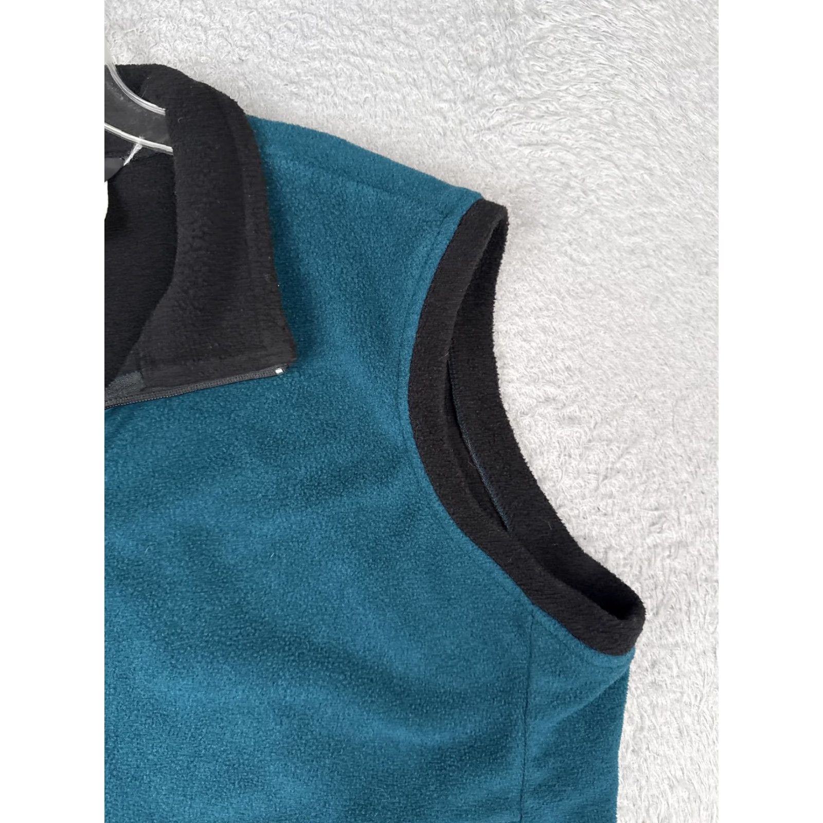 Vintage REI Vest Mens XL Blue Full Zip Pockets Outdoor Hiking Warm Windbloc Quilted Fall Winter Lightweight Zipper Pockets Mens XL Blue Outdoor Hiking Vest Size US XL / EU 56 / 4 - 2 Thumbnail