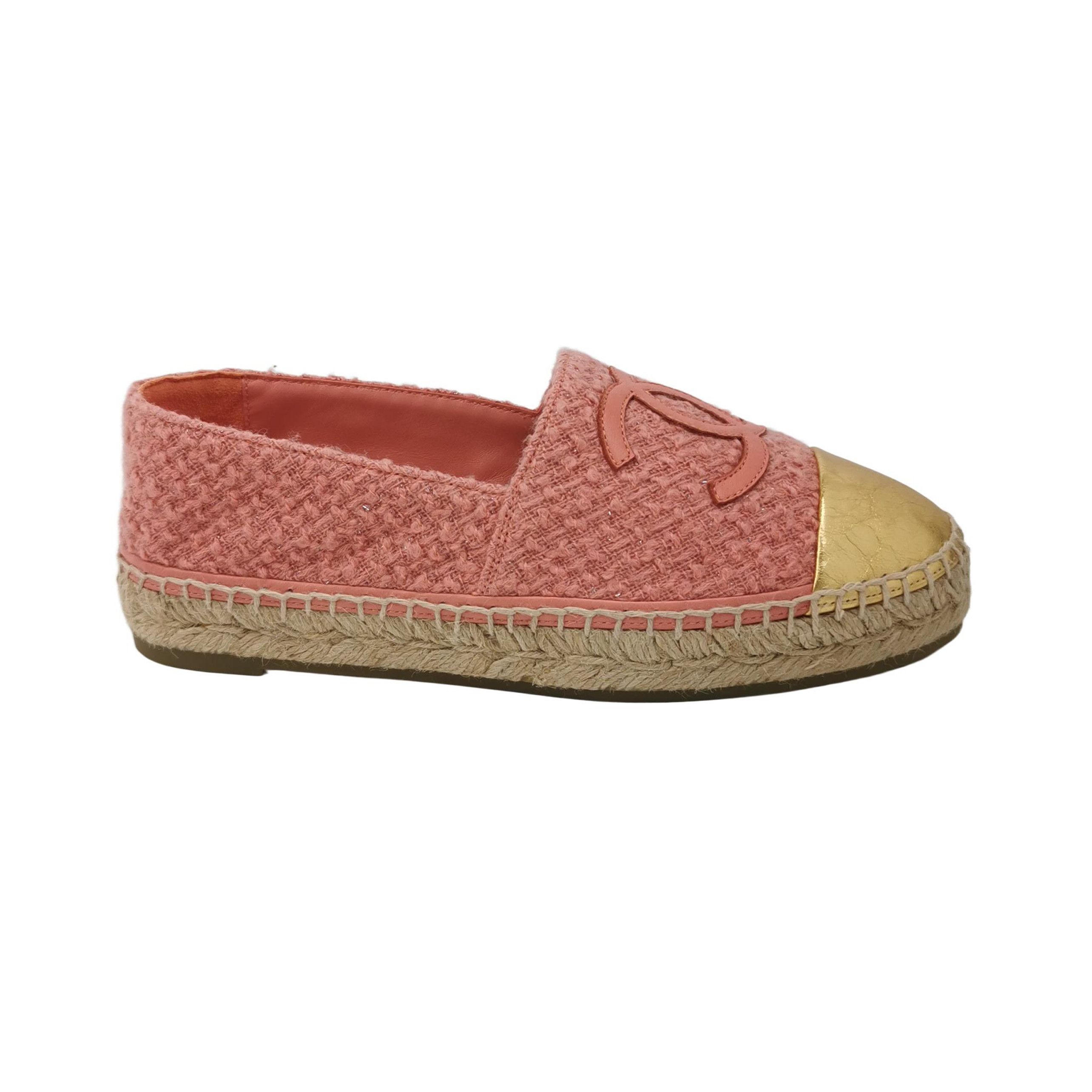 Chanel Chanel Women 9 Flats Size US 9 / IT 39 - 1 Thumbnail