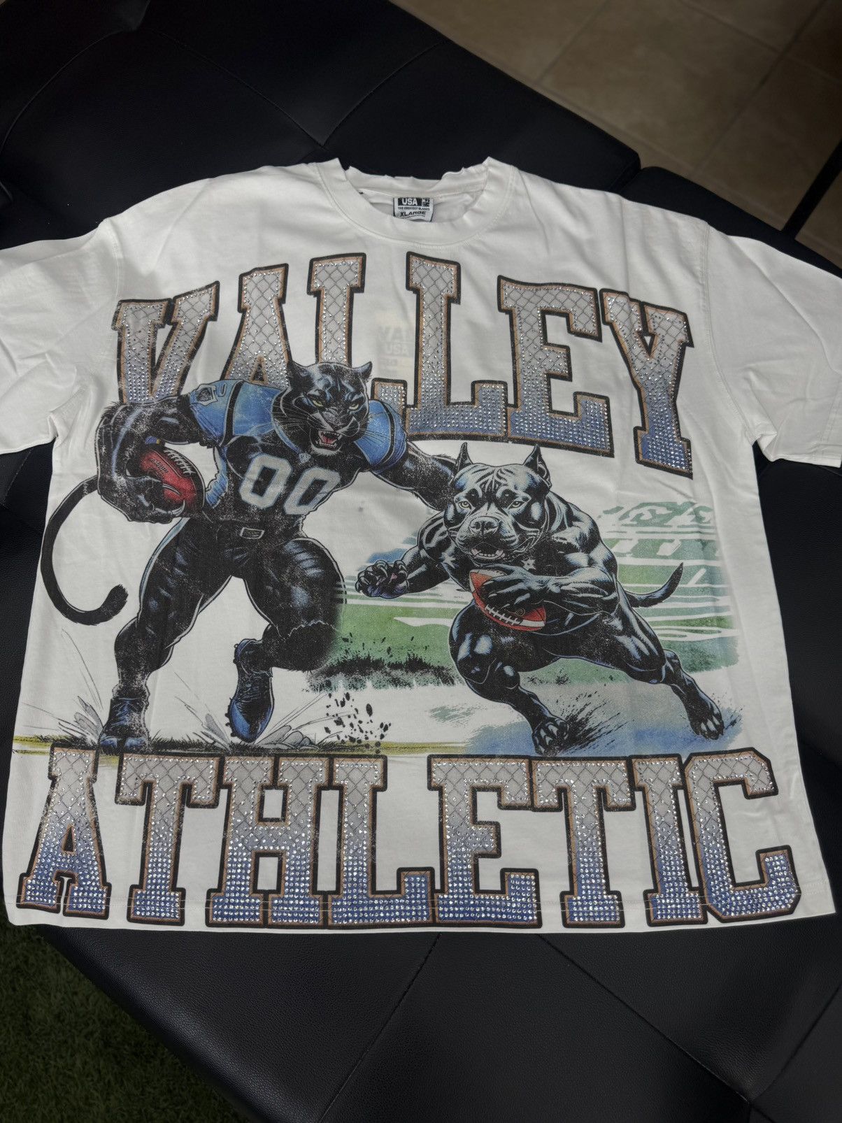 Vale Valley Stone Football Tee Shirt Shiny Size XL (NEW) Size US XL / EU 56 / 4 - 1 Thumbnail