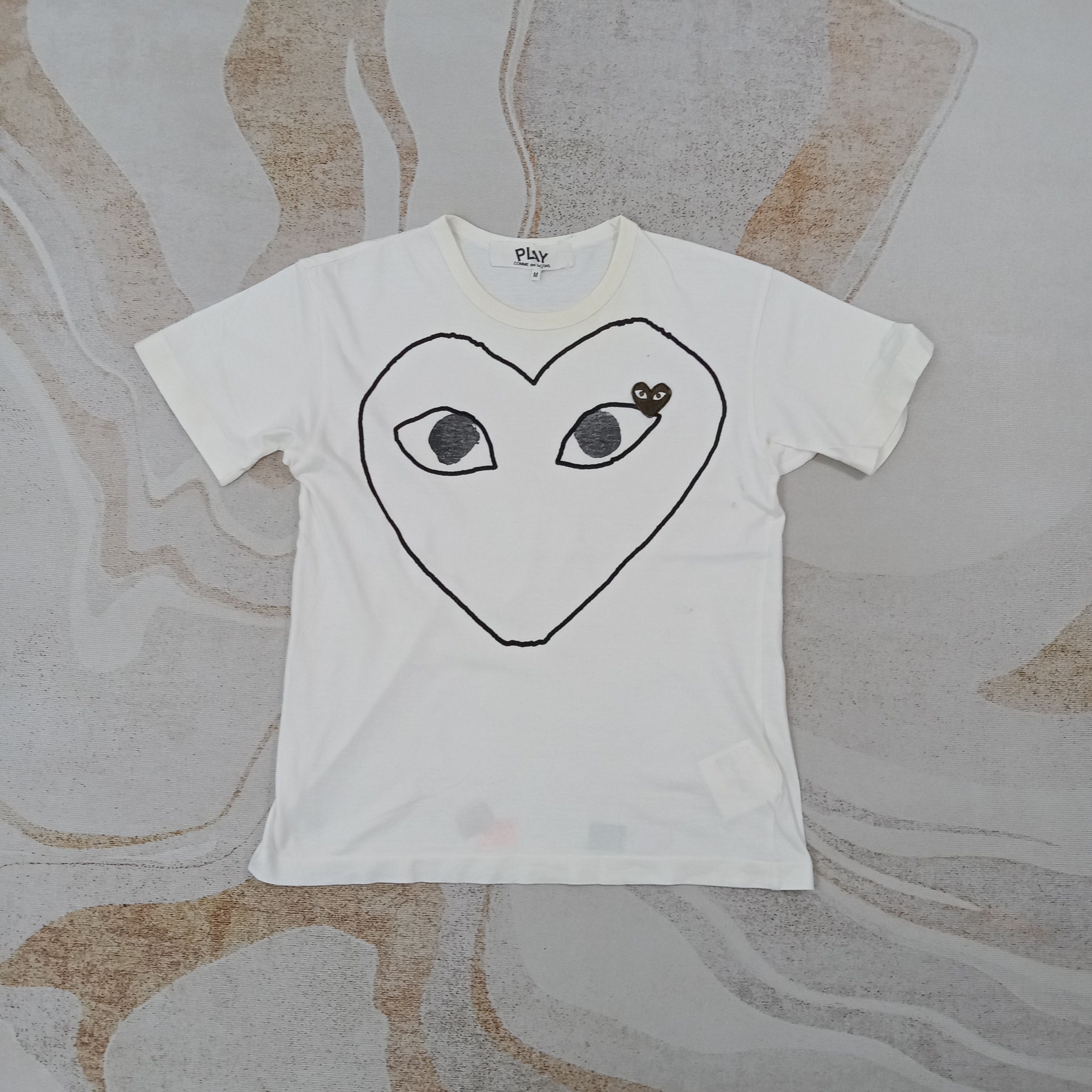 Comme des Garcons PLAY Comme Des Garcons Play Japanese Tshirt C267N31 Size US M / EU 48-50 / 2 - 1 Thumbnail