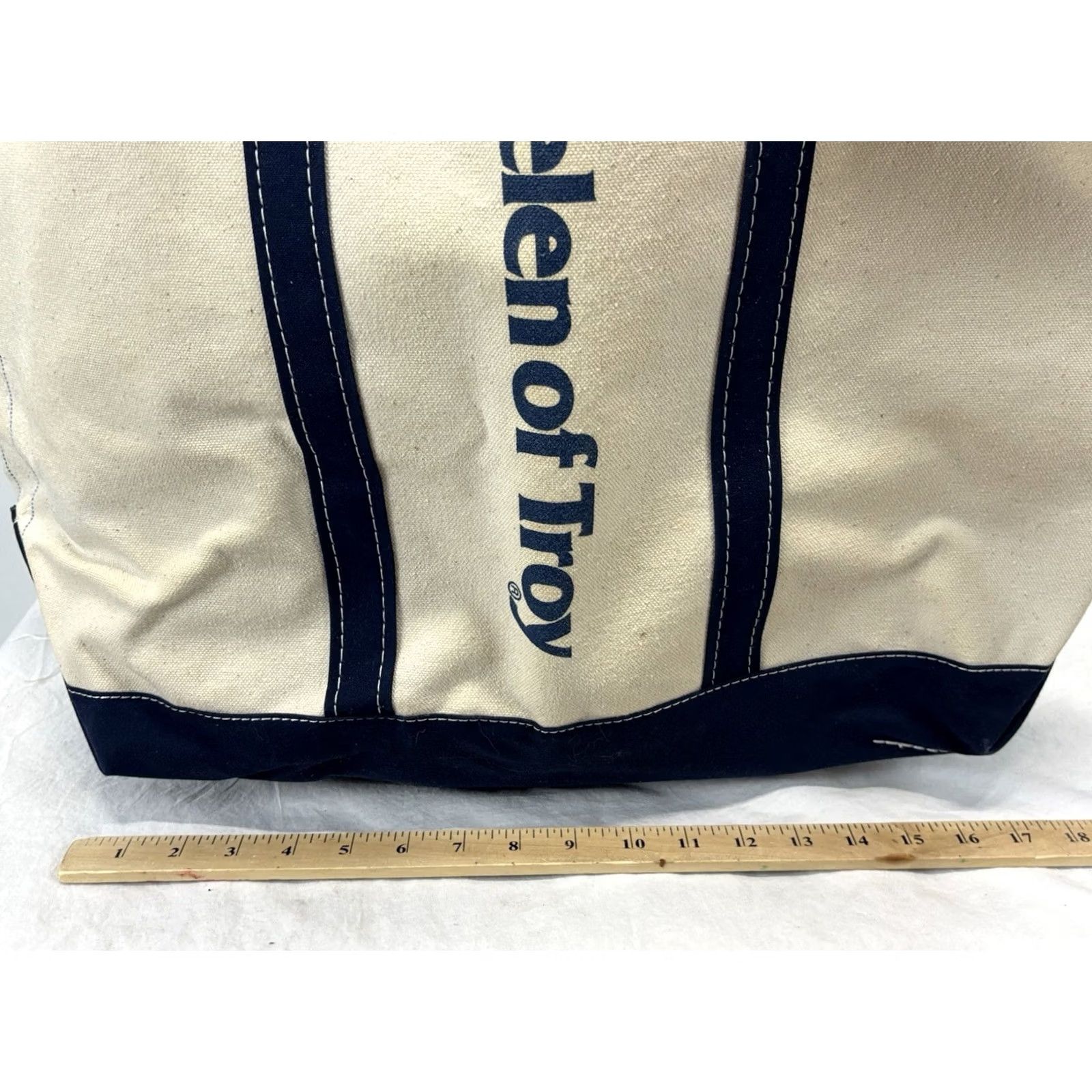 Vintage VINTAGE L.L. Bean Tote Bag Ivory Navy Helen Of Troy Logo Distressed 80s Canvas Classic Preppy Men Size ONE SIZE - 6 Thumbnail
