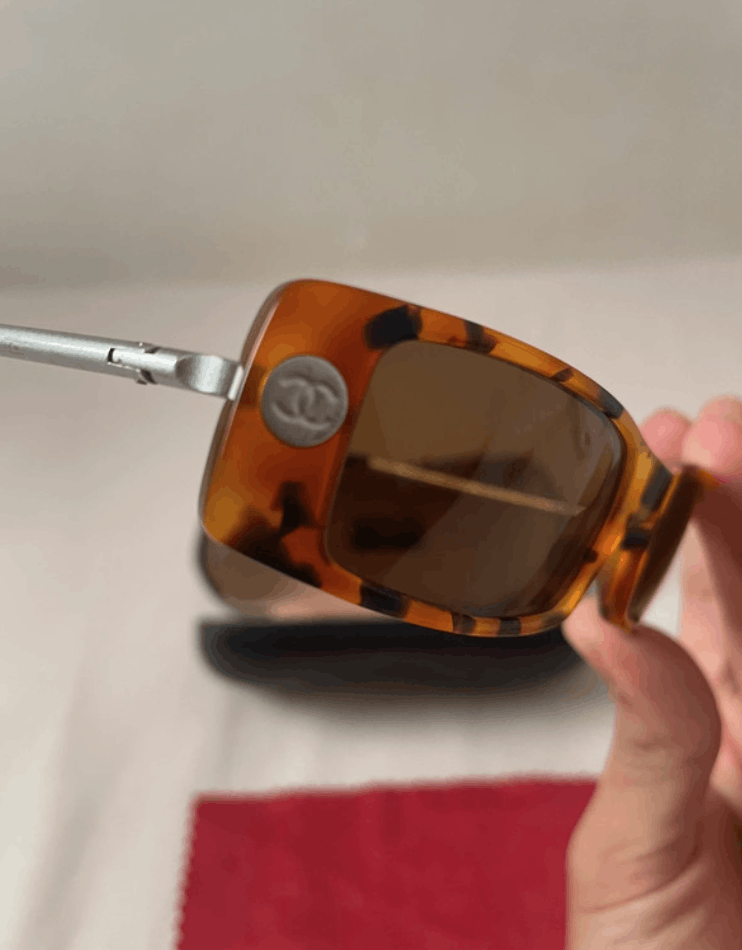 Chanel Chanel Sunglasses Iconic rare CC Vintage 4017 Size ONE SIZE - 2 Thumbnail