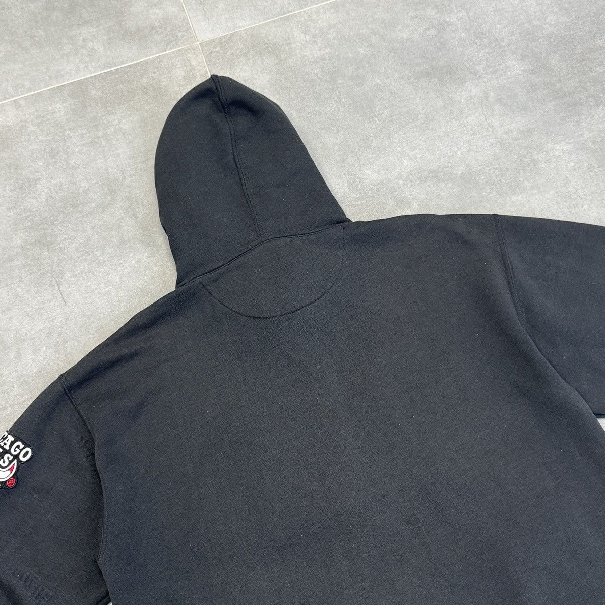 Starter Vintage Starter Chicago Bulls NBA Embroidered Logo Hoodie Size US L / EU 52-54 / 3 - 24 Thumbnail
