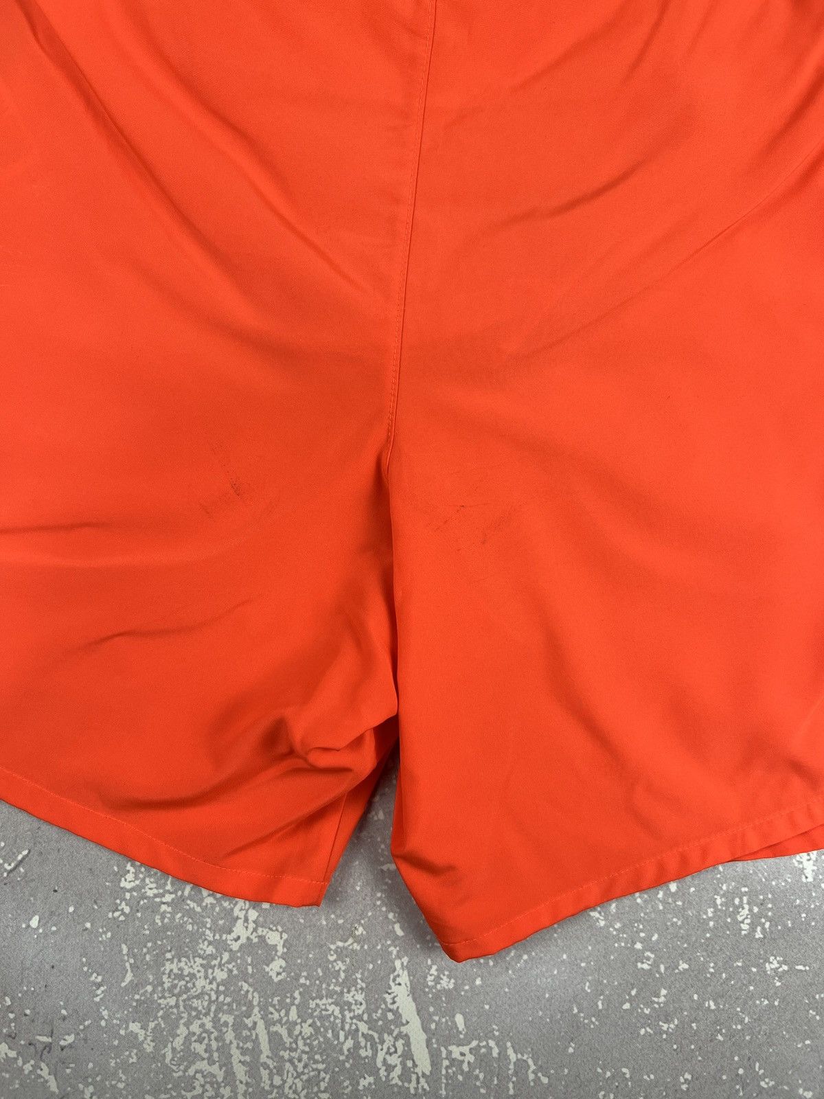 Nike Nike Dri Fit Running Swoosh Shorts Mens M Acid Orange Size US 32 / EU 48 - 6 Thumbnail
