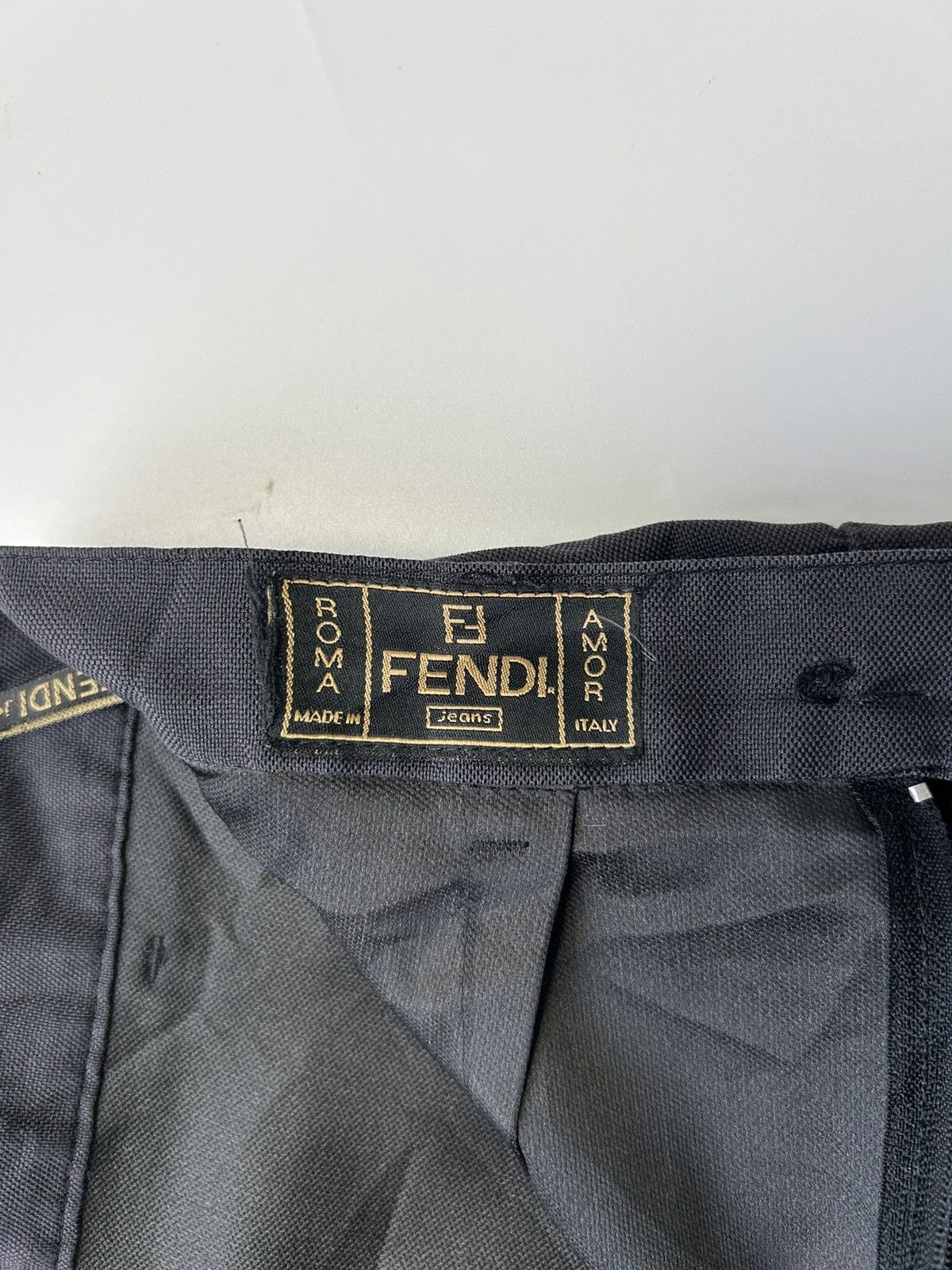 Fendi FENDI MINI SKIRT Size 27" / US 4 / IT 40 - 6 Thumbnail