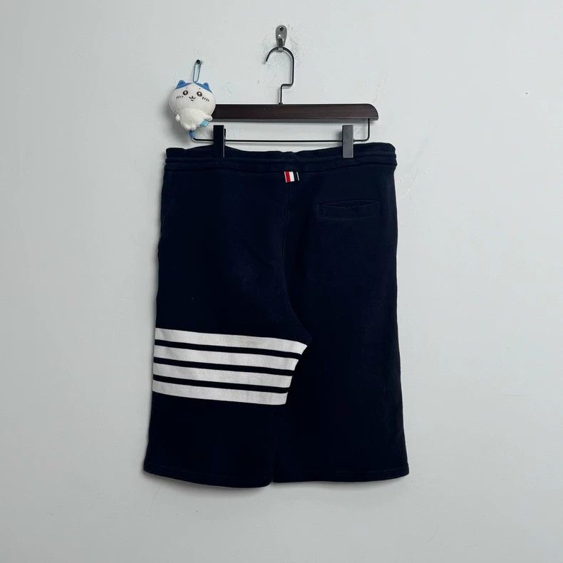 Thom Browne Thom Browne Size 3 Dark blue four-striped shorts 2503-Next Size US 30 / EU 46 - 3 Thumbnail