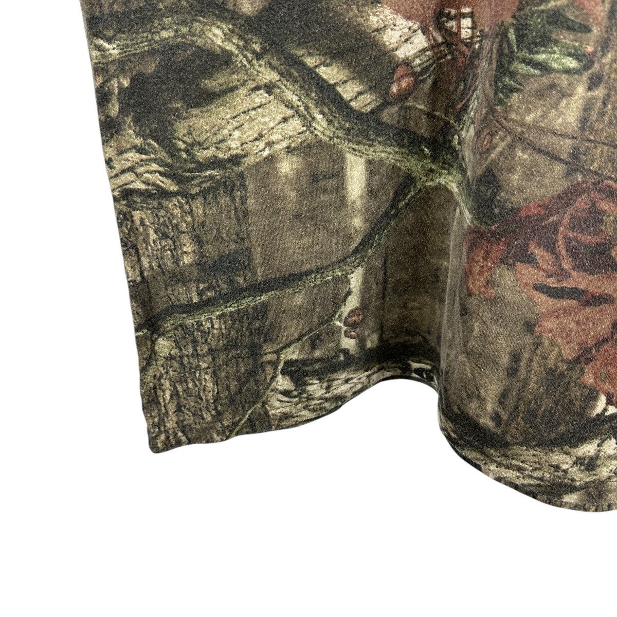 Mossy Oaks Mens Y2K Mossy Oak Infinity Green Camo Shirt Size US L / EU 52-54 / 3 - 5 Thumbnail
