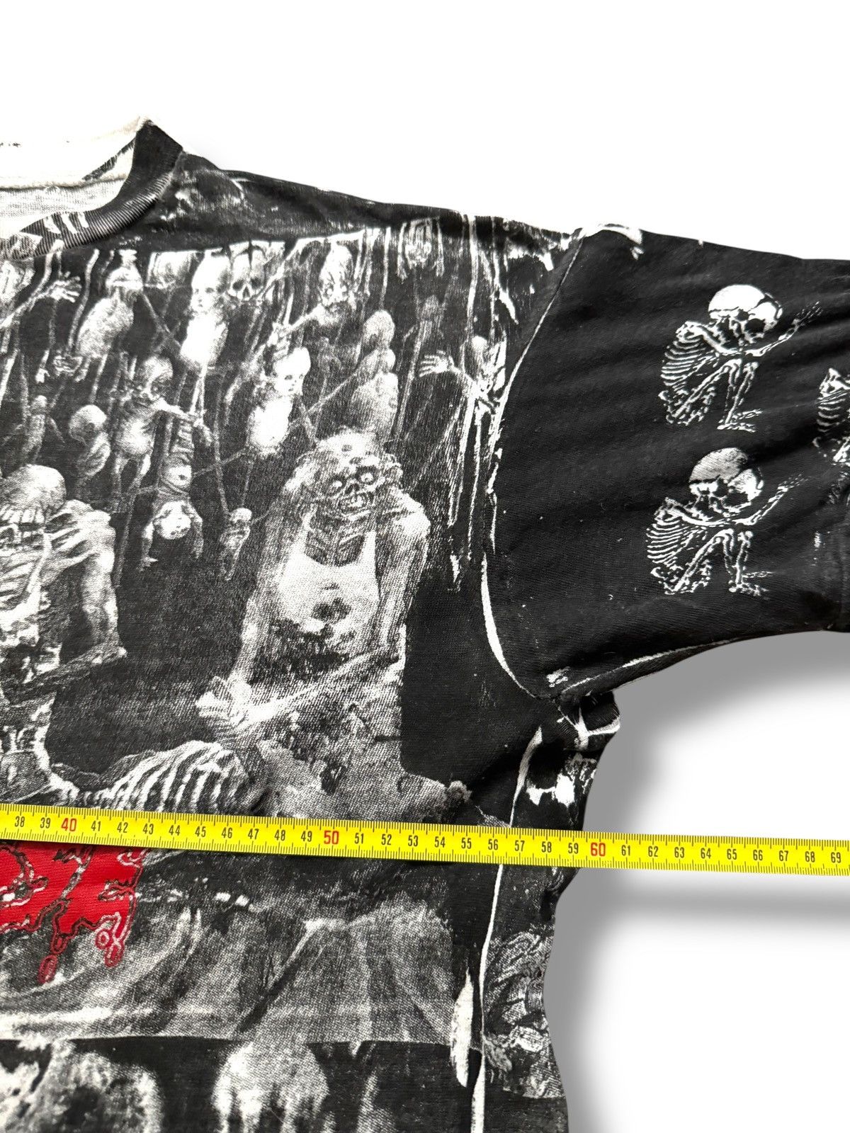 Band Tees *RARE* VINTAGE 1990s 90s CANNIBAL CORPSE AOP T-SHIRT XL Size US XL / EU 56 / 4 - 8 Thumbnail