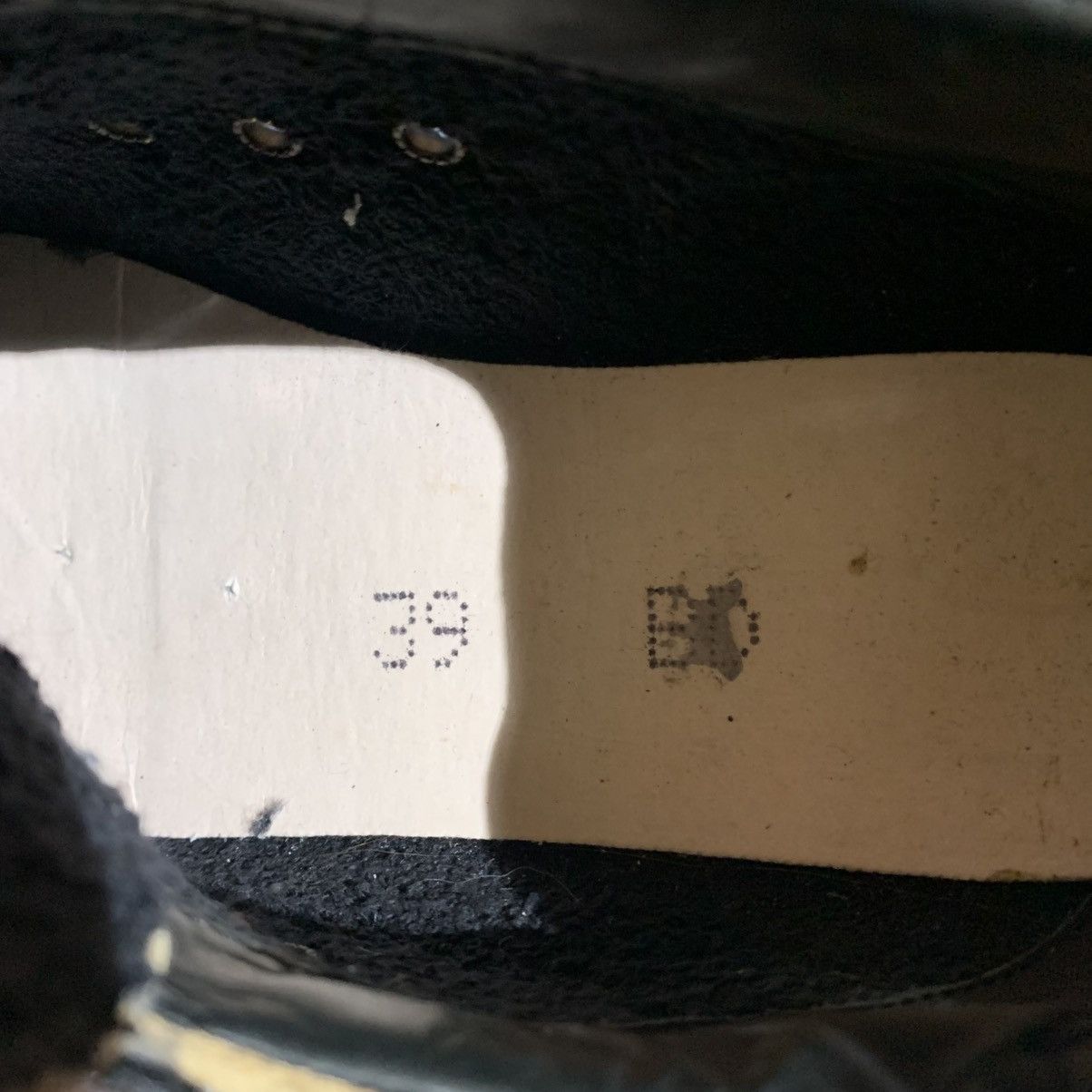 Leather Crown Leather Crown Women’s Suede Sneakers Size 39 GGDB Style Size US 9 / IT 39 - 16 Thumbnail