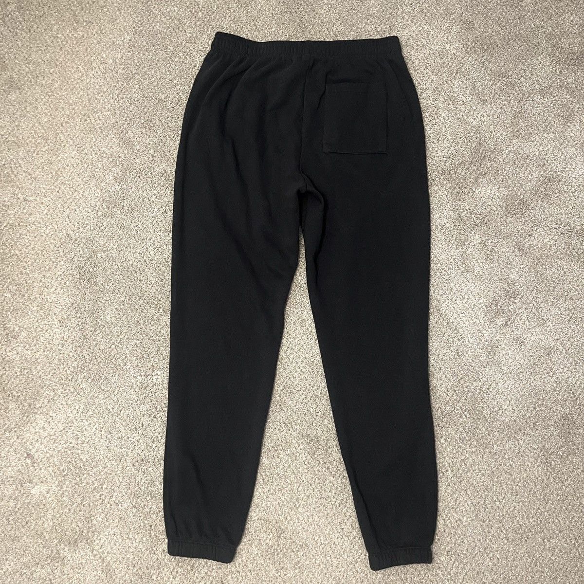 Other All black gap sweatpants Size S Size US 30 / EU 46 - 2 Thumbnail