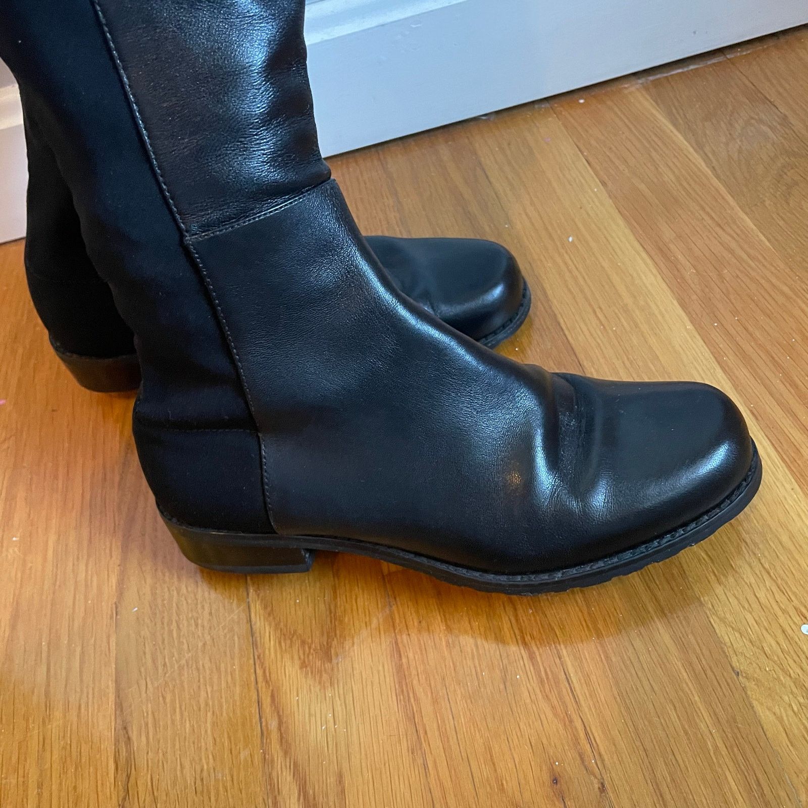 Stuart Weitzman Stuart Weitzman 5050 Black Leather Elastic Tall Boots sz US5 Size US 5 / IT 35 - 3 Thumbnail