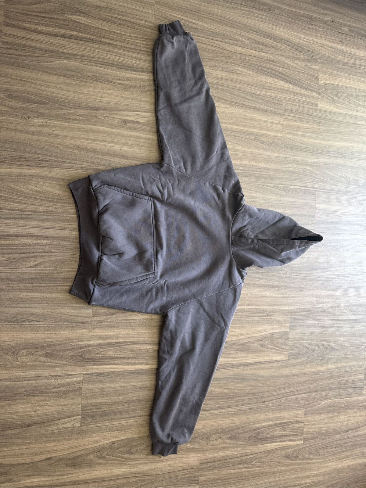 新品YZY GAP balenciaga SHRUNKEN HOODIE M Yeezy Gap Engineered by Balenciaga: How to Shop and Pre