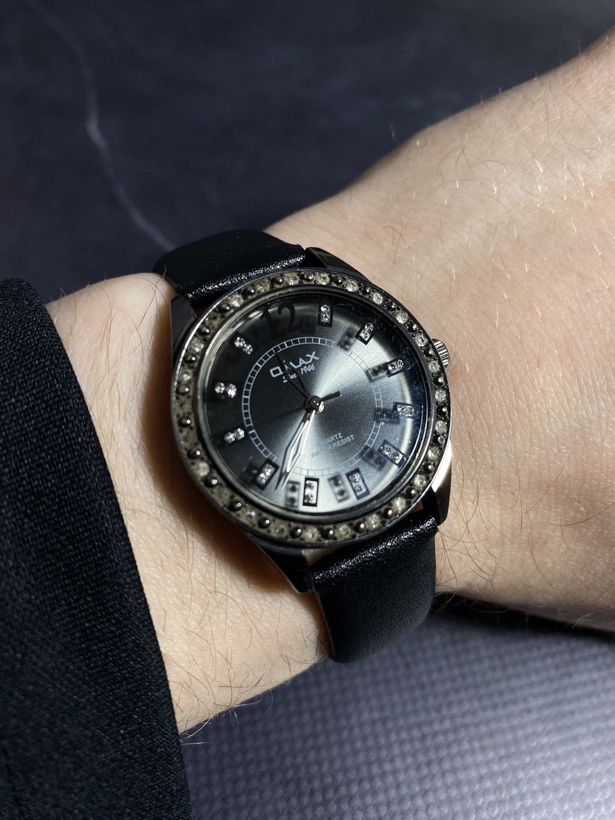 Vintage Omax Quartz Watch Japan Movement Black Dial Crystals Size ONE SIZE - 3 Thumbnail