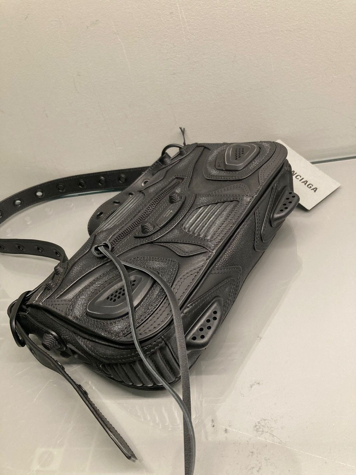 Balenciaga Balenciaga Le Cagole XS Flap Bag Size ONE SIZE - 4 Thumbnail