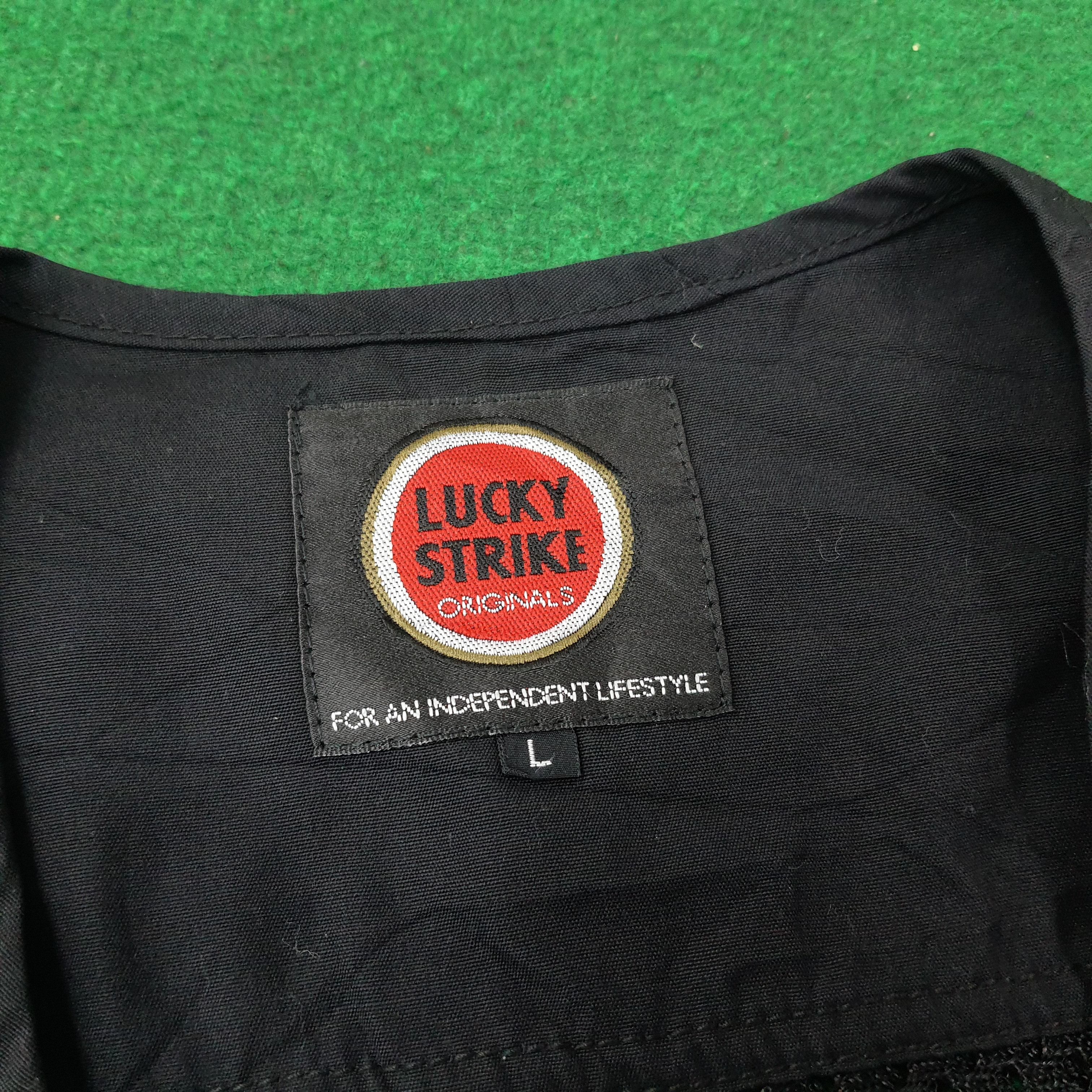 Other Vintage Lucky Strike Motorsports Vests C239N76 Size US M / EU 48-50 / 2 - 4 Thumbnail