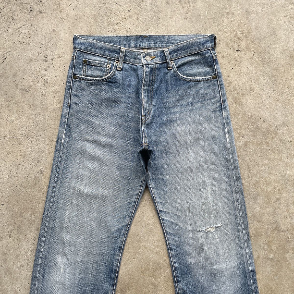 Japanese Brand W31 Vintage Japanese Distressed Denim Faded Jeans Pants Size US 31 - 3 Thumbnail