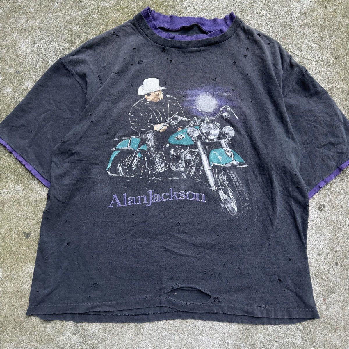 Vintage Alan Jackson Thrashed Distressed Double Layer Tee ERD Grunge Size US XL / EU 56 / 4 - 3 Thumbnail