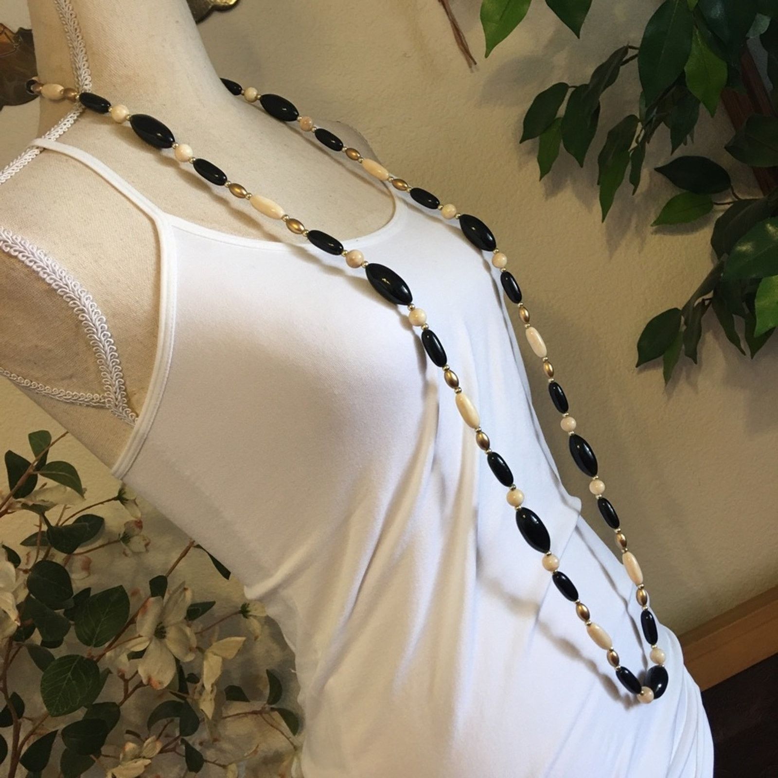 Vintage Vintage 70s-80s plastic bead long length necklace Size ONE SIZE - 2 Thumbnail