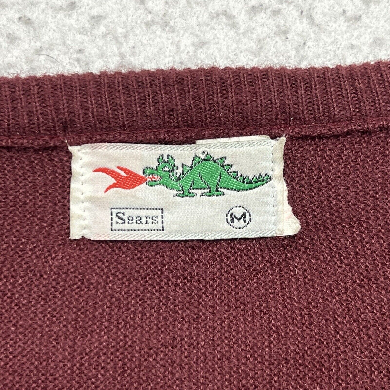 Sears Vintage Sears Dragon V Neck Sweater Orlon Acrylic USA Made Size US M / EU 48-50 / 2 - 3 Thumbnail
