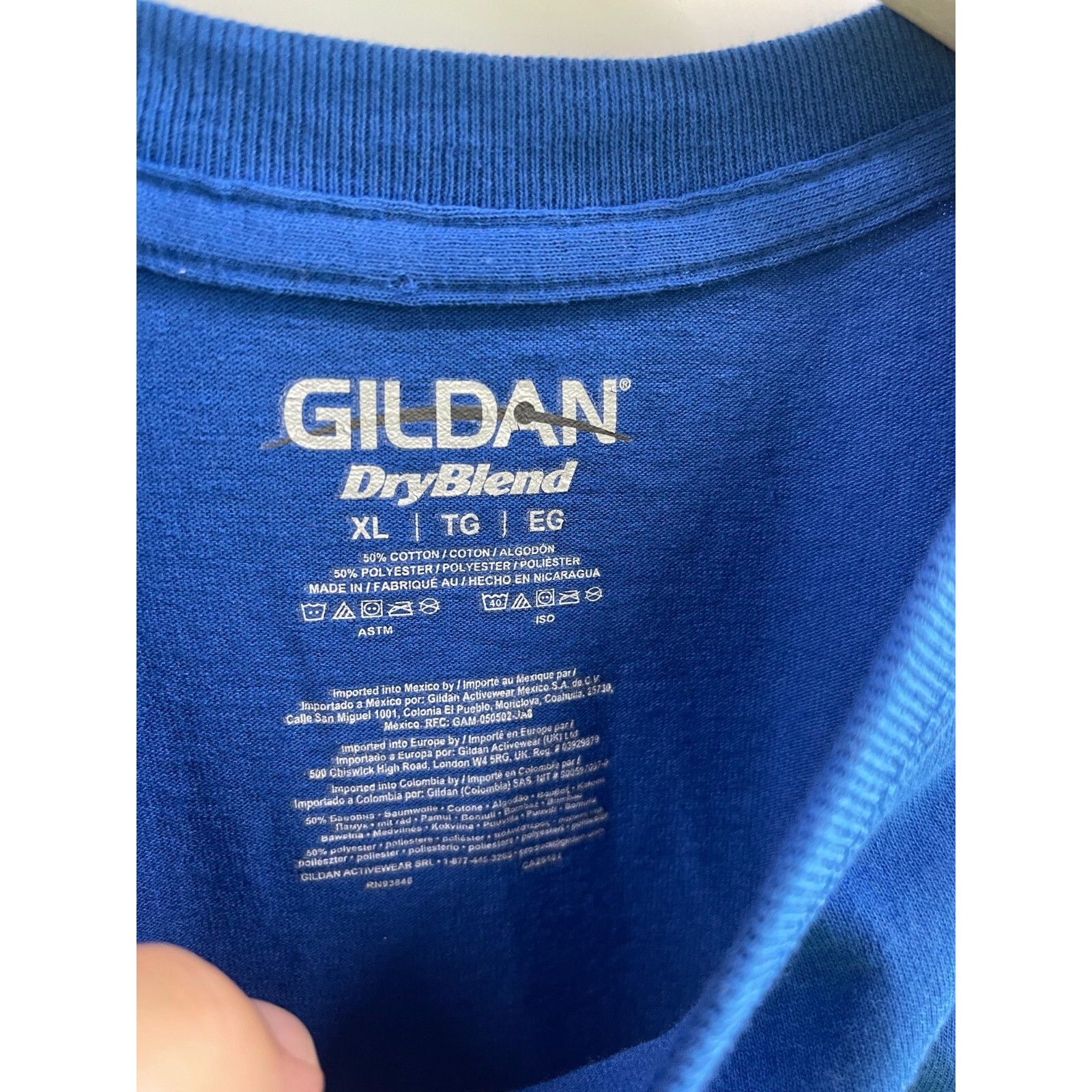 Gildan VTG FDNY NYPD 9/11 GOD BLESS AMERICA TWIN TOWERS FREEDOM TOW Size US XL / EU 56 / 4 - 4 Thumbnail