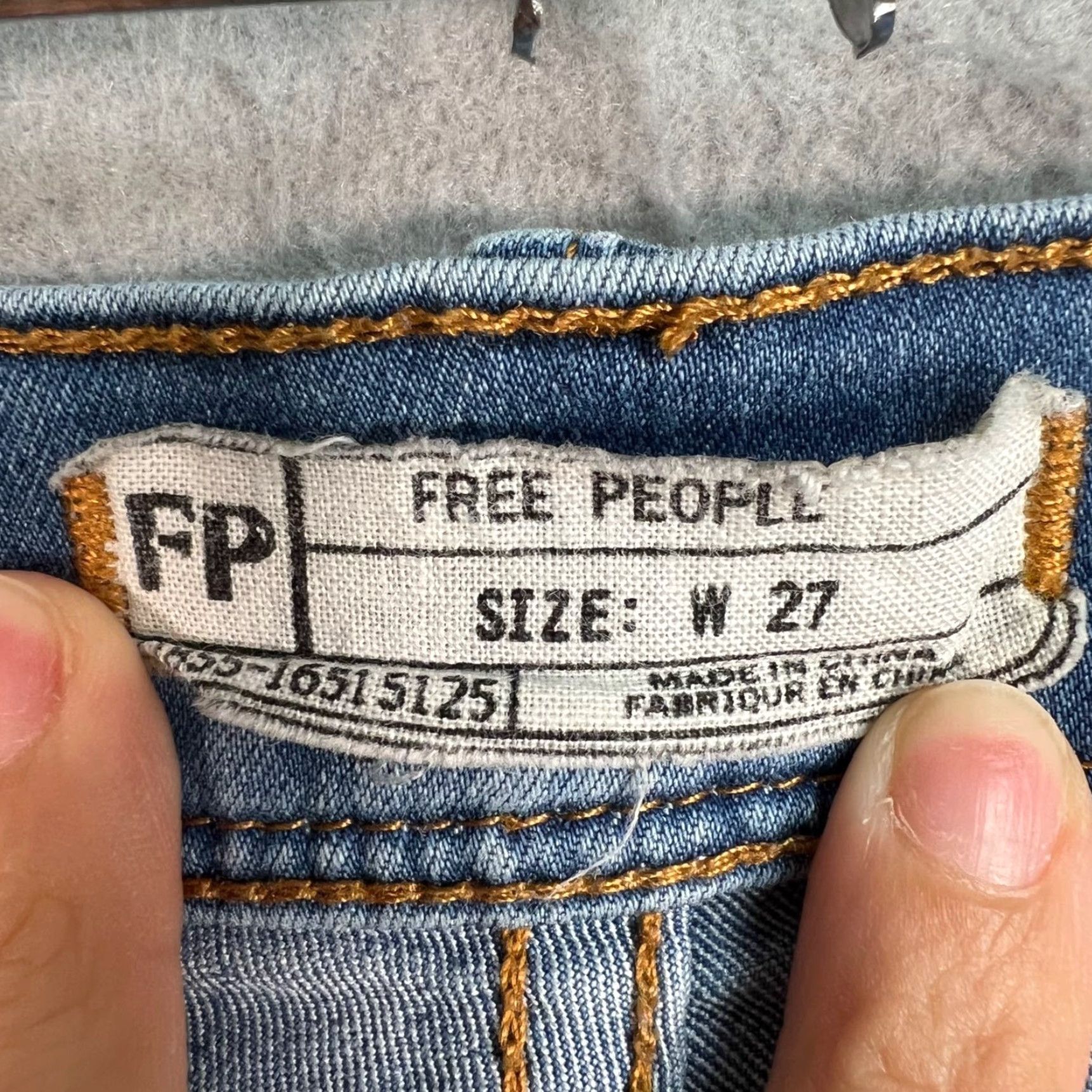 Free People VINTAGE Free People Jeans Womens 27 Denim Skinny Blue Cotton Blend 27 in Waist 28 Rise Mid 8.5-10.5 Inseam 27 Adult Womens Boys Girls Mens Size 27" / US 4 / IT 40 - 3 Thumbnail