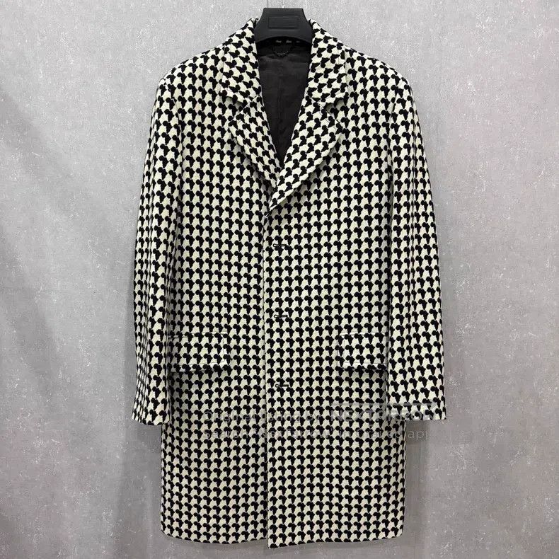 Louis Vuitton Louis Vuitton Lapel Belt Houndstooth Suit Coat Size US M / EU 48-50 / 2 - 1 Thumbnail