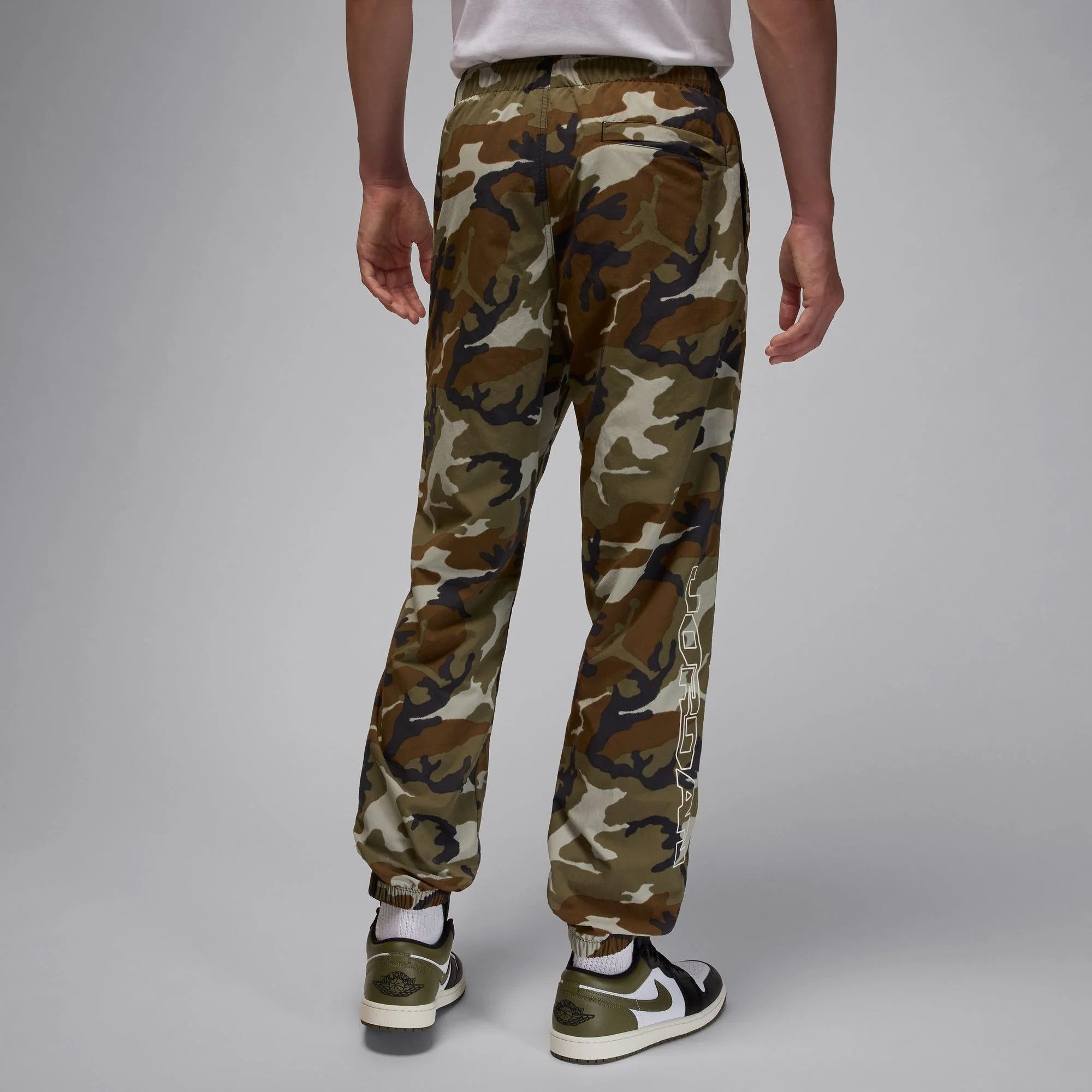 Nike Nike Jordan MVP Men's Camo Pants Size US 33 - 2 Thumbnail
