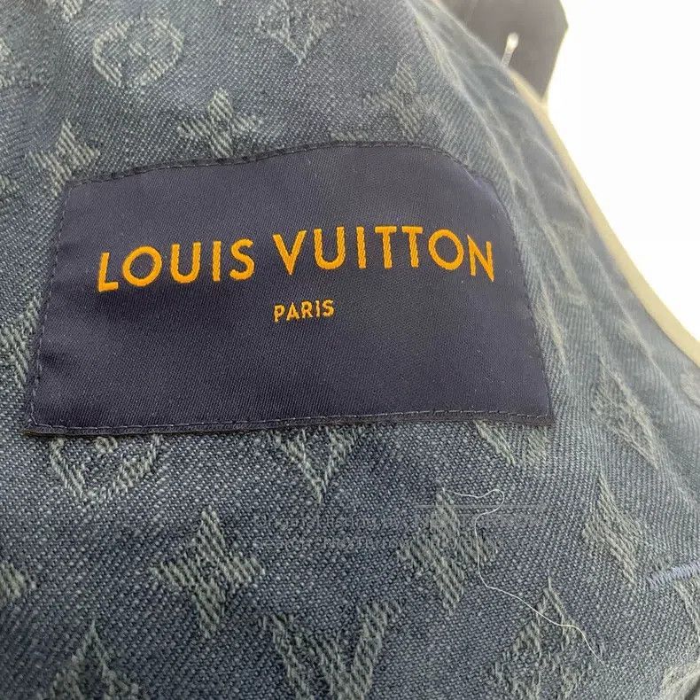 Louis Vuitton Louis Vuitton Blue full-print denim jacket Size US S / EU 44-46 / 1 - 6 Thumbnail